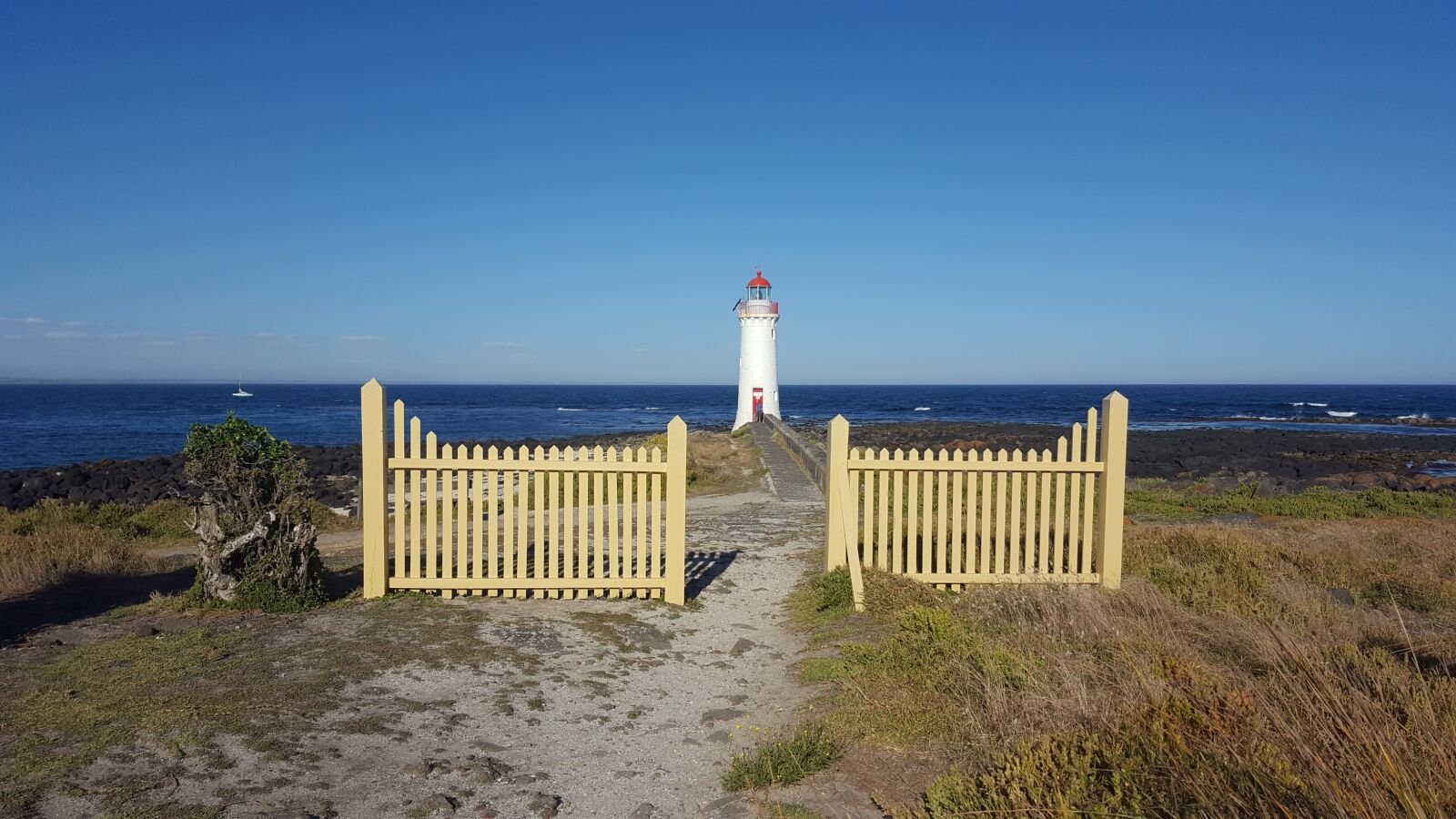 Samsung Galaxy S6 sample photo. Lighthouse, ocean, vacation photography