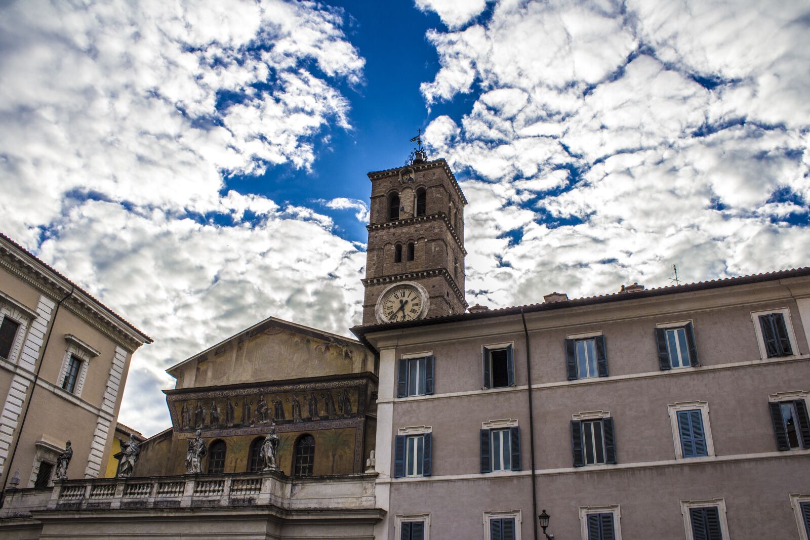 Canon EOS 600D (Rebel EOS T3i / EOS Kiss X5) sample photo. Sky, clouds, tower photography
