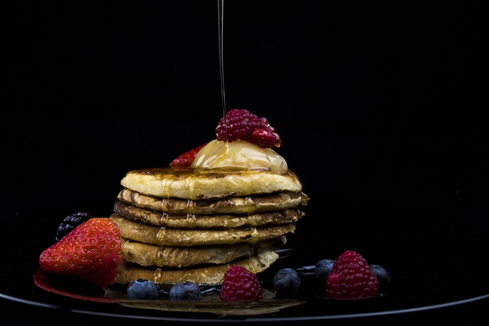 Nikon D5600 sample photo. Dessert, sugar, luscious photography