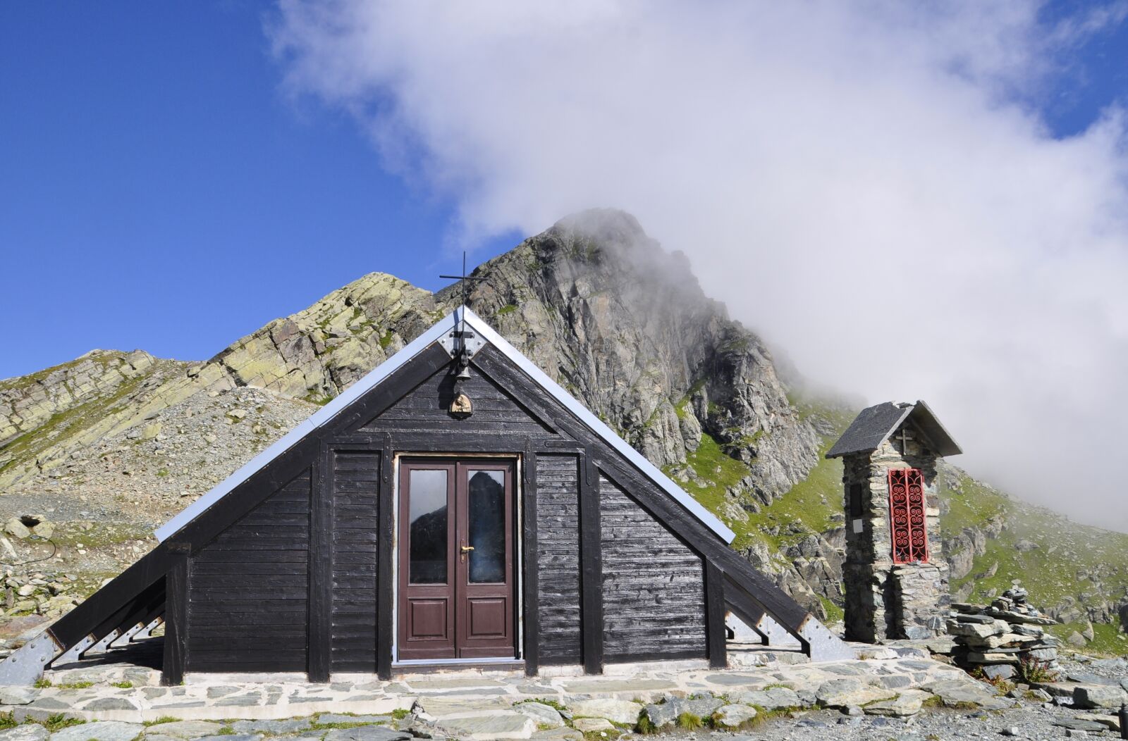 Nikon D5000 sample photo. Church, alpine, mountains photography