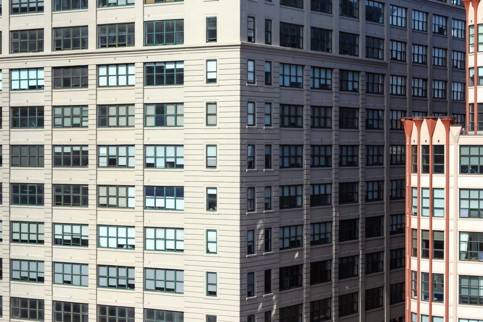 Canon EOS 700D (EOS Rebel T5i / EOS Kiss X7i) sample photo. Building, architecture, facade, windows photography