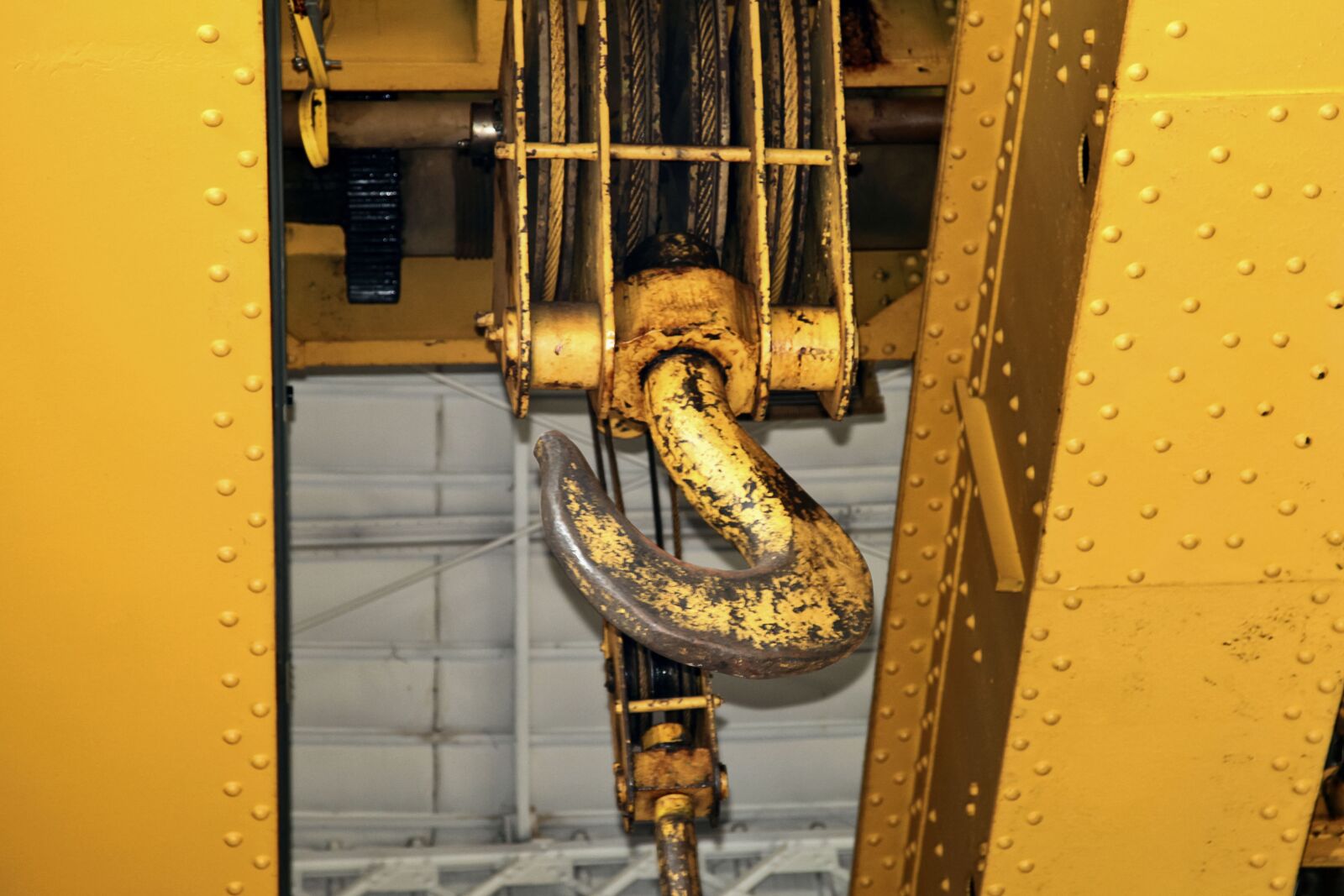 Canon EOS 5D Mark II sample photo. Hook, hoist, industrial photography