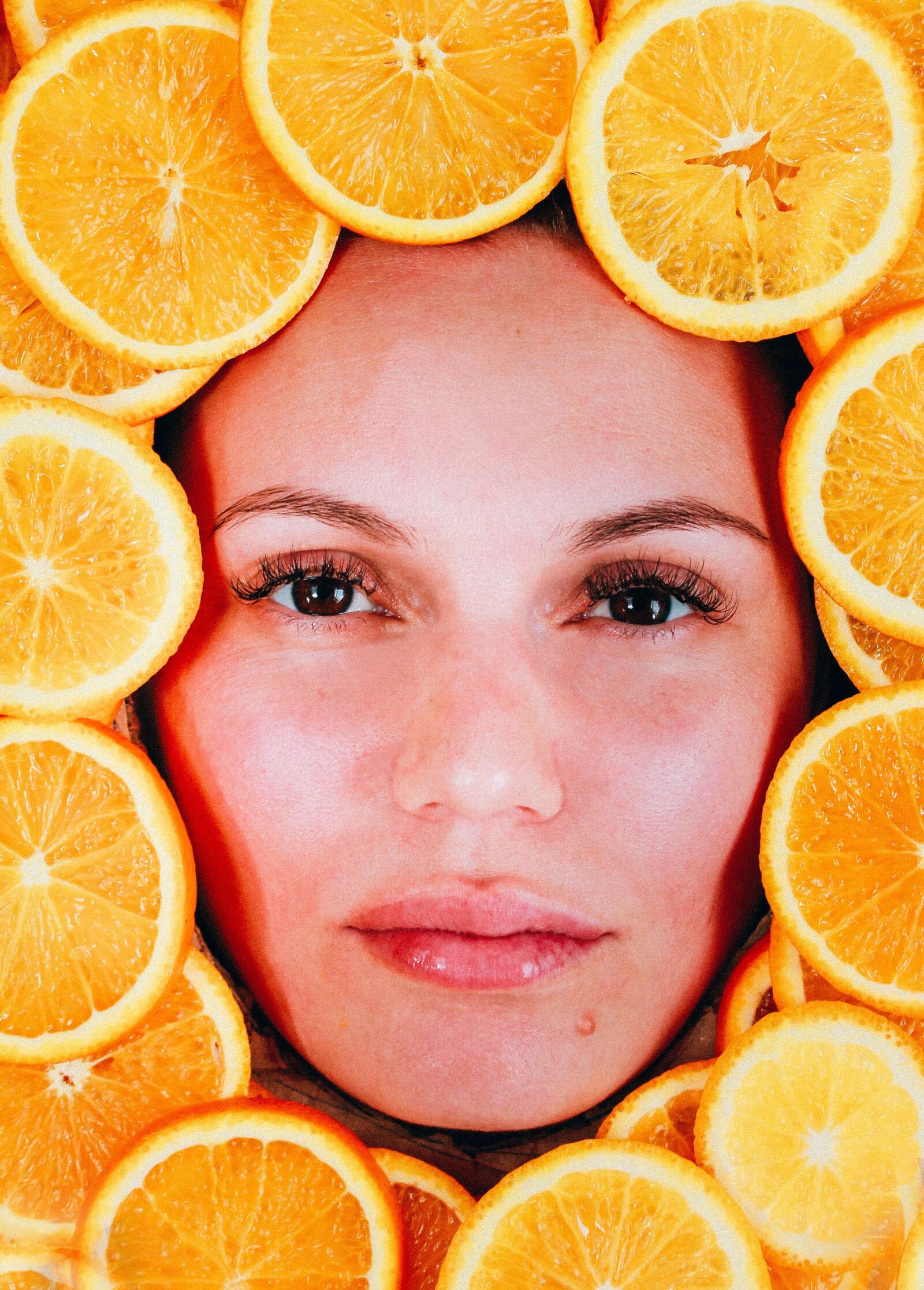 Canon EOS 1100D (EOS Rebel T3 / EOS Kiss X50) sample photo. Oranges, person, girl photography