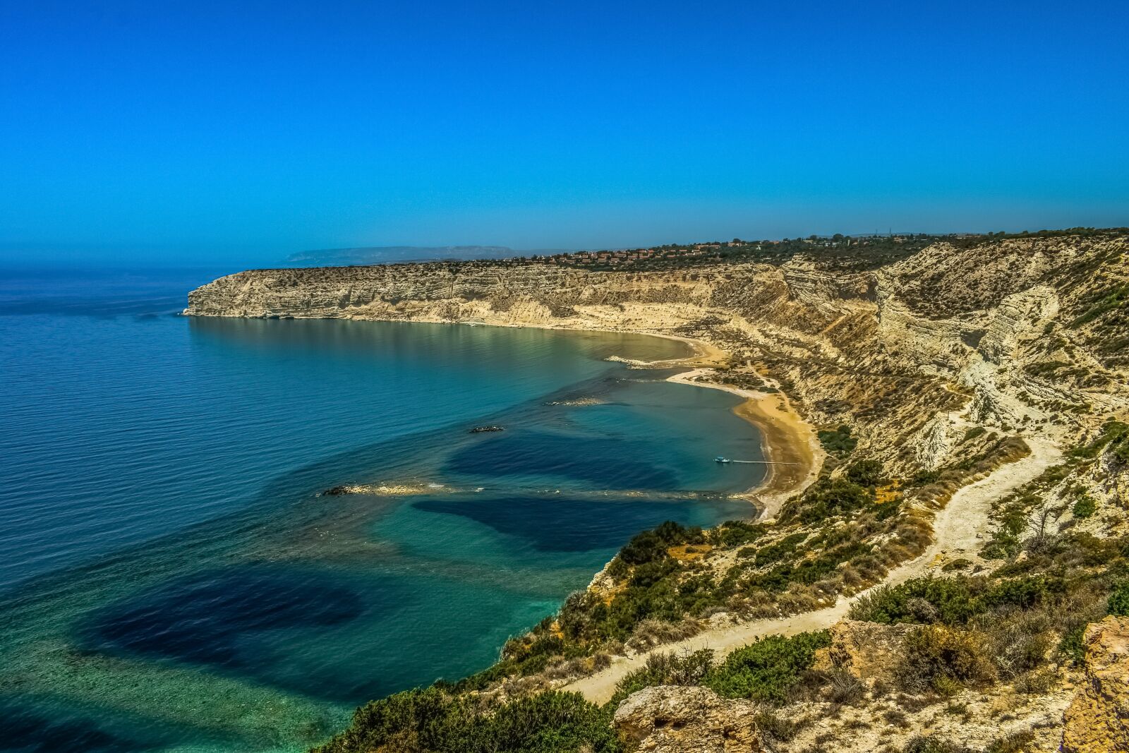 Nikon D3300 sample photo. Beach, cliffs, sea photography