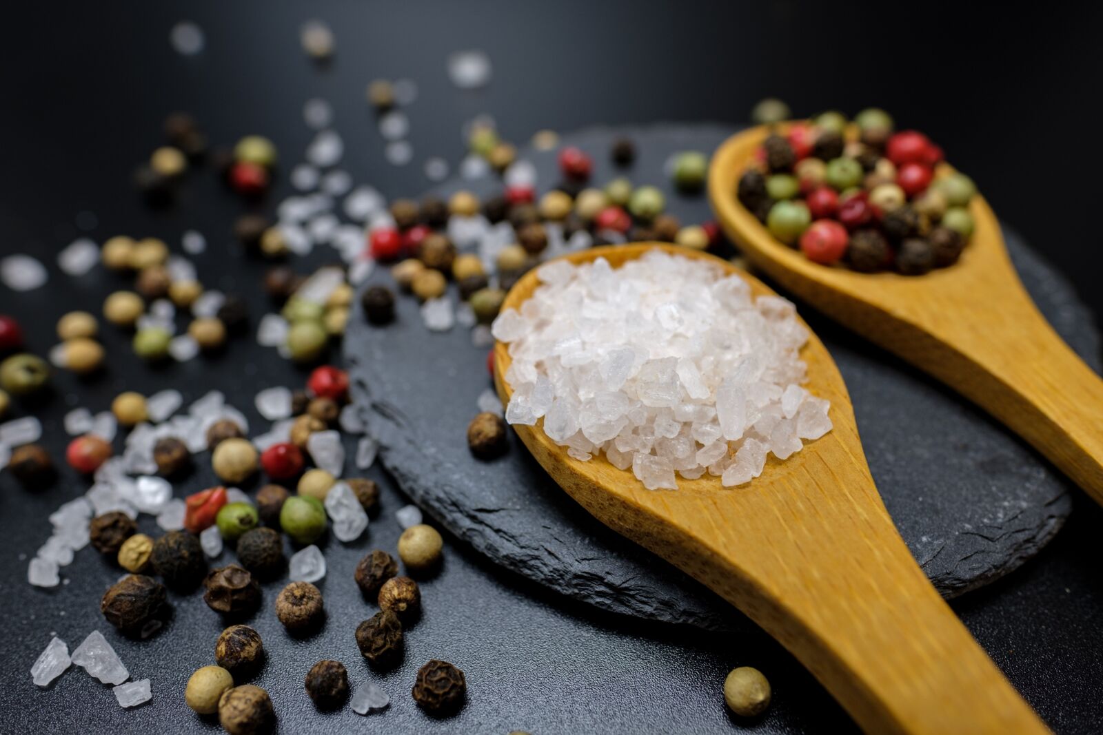 Fujifilm X-T2 + Fujifilm XF 16mm F1.4 R WR sample photo. Spices, cook, season photography