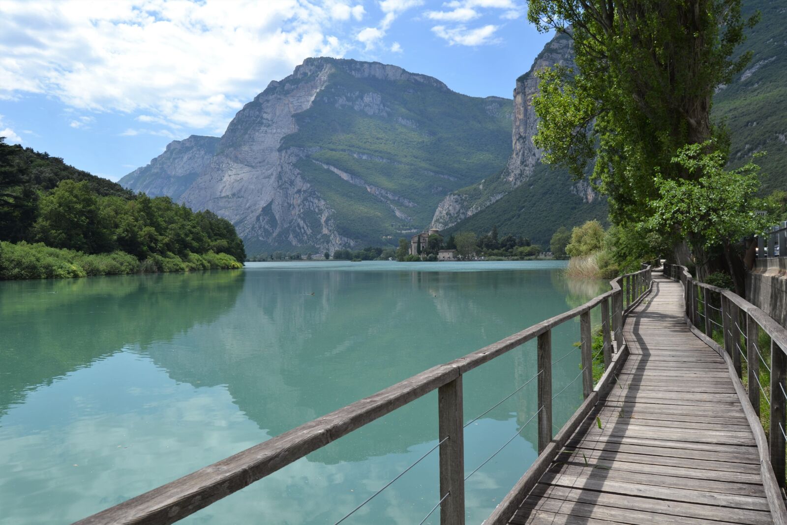 Nikon D3100 sample photo. Italy, castle, summer photography