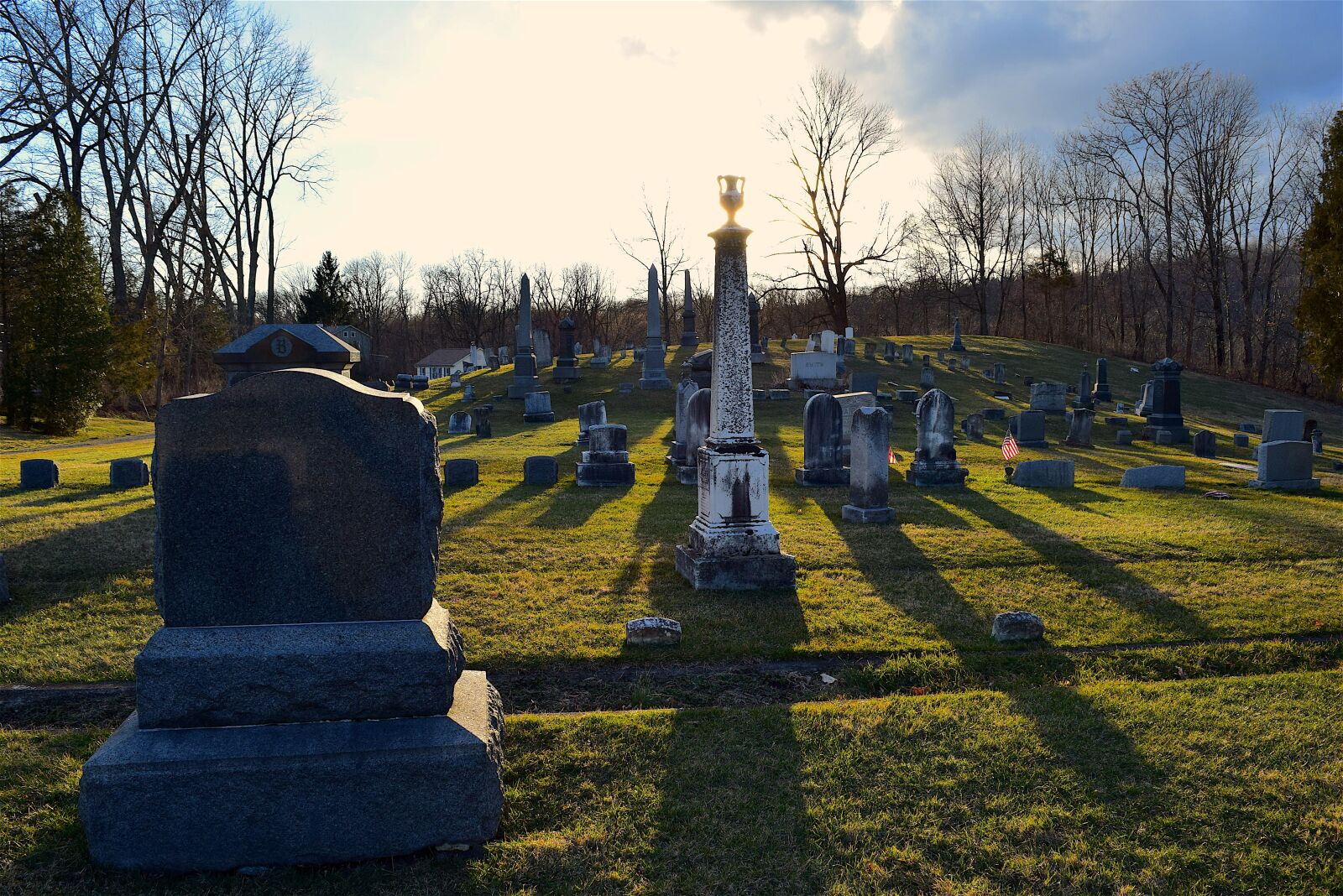 Nikon D3300 sample photo. Cemetery, sunset, shadows photography
