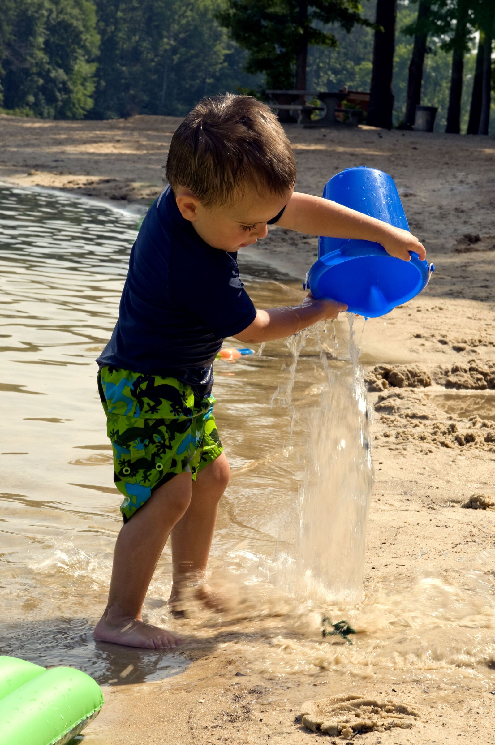 Nikon D300 sample photo. Young boy, holding, water photography