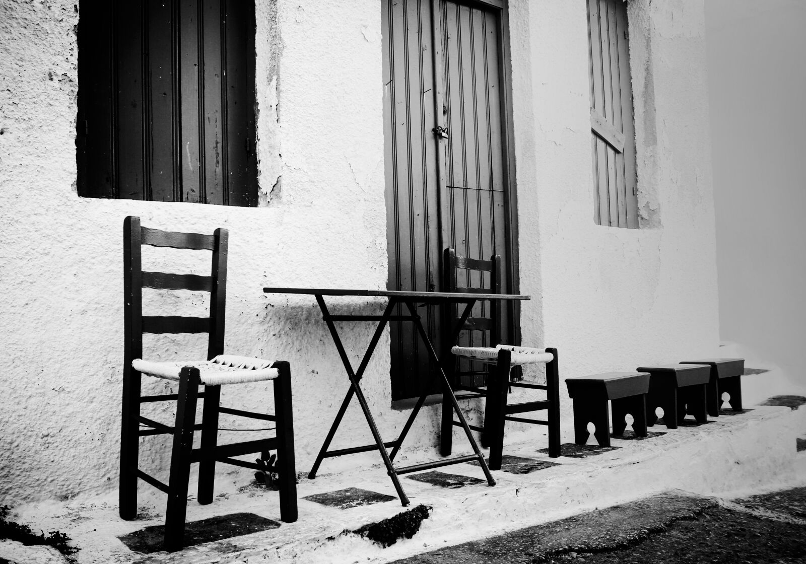 Canon EOS 600D (Rebel EOS T3i / EOS Kiss X5) sample photo. Cyclades, island, alley photography