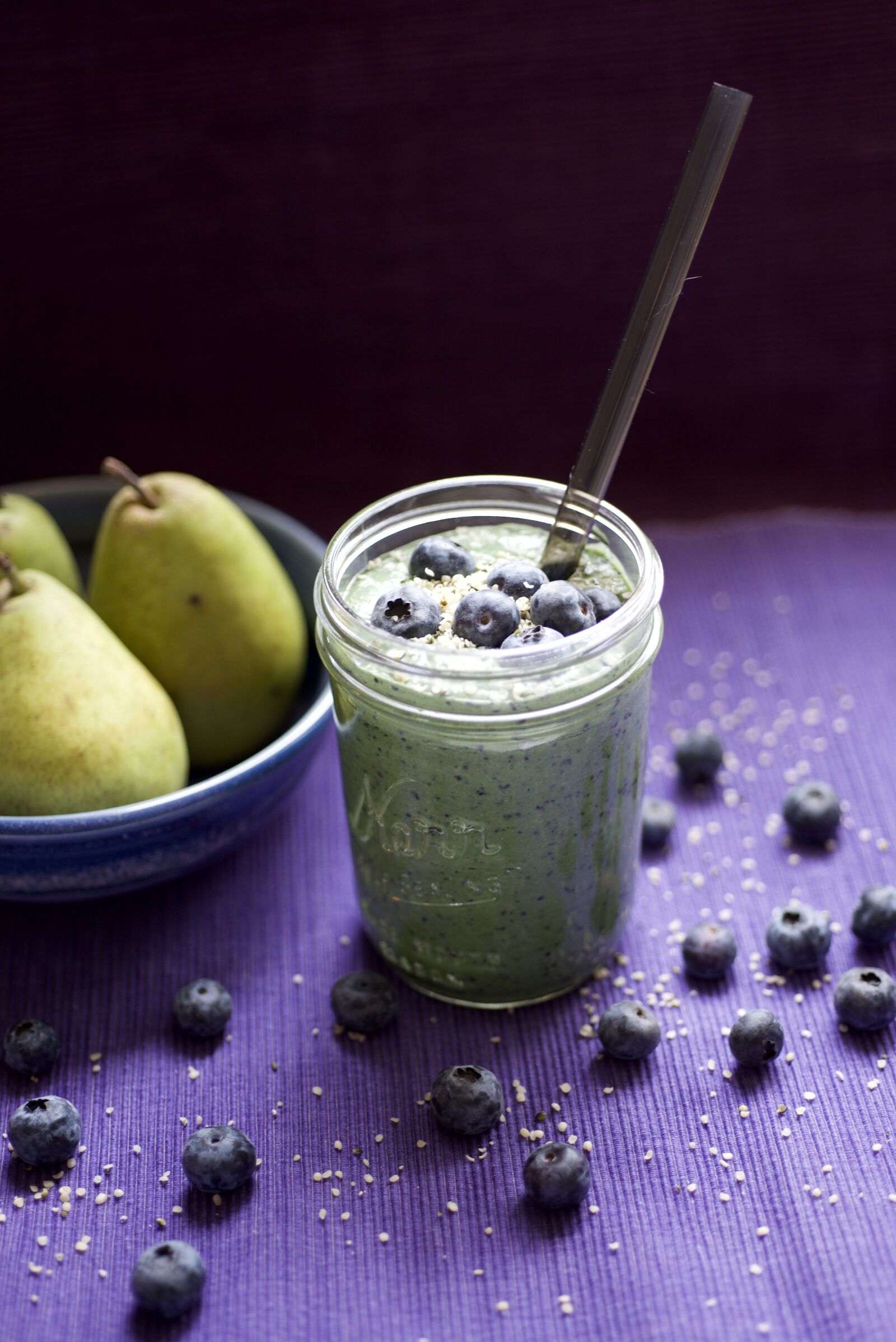 Nikon D600 sample photo. Smoothie, blueberries, pear photography