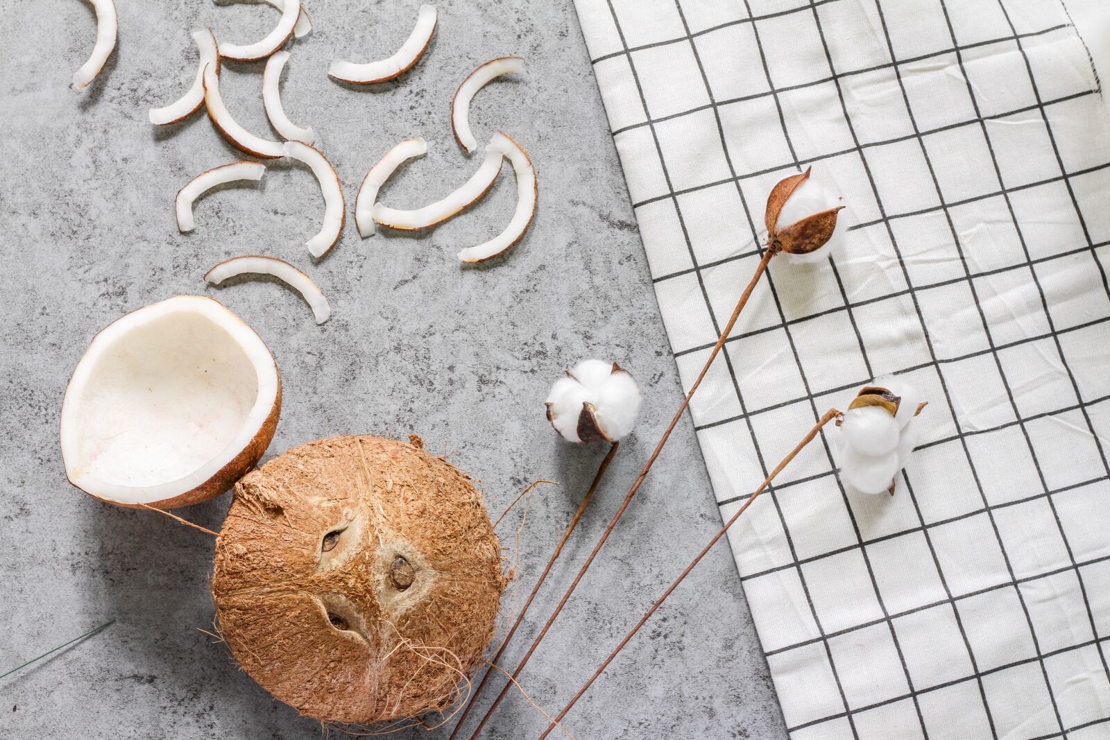 Canon EOS 7D + Canon EF 50mm F1.8 STM sample photo. Melons, flatlay, cement photography