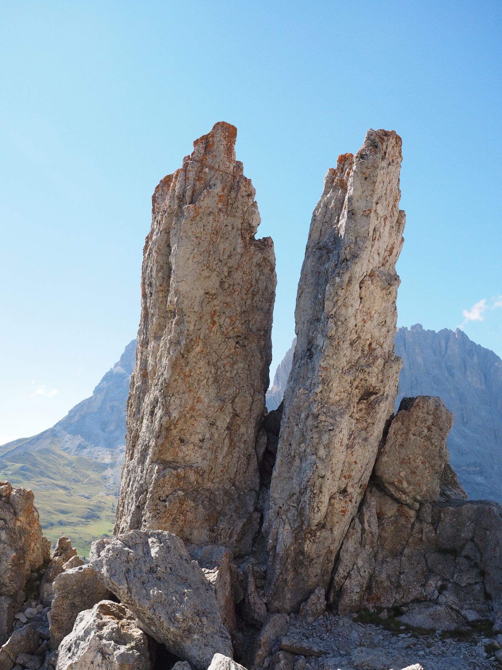 Olympus OM-D E-M1 + Olympus M.Zuiko Digital ED 12-40mm F2.8 Pro sample photo. Sella pass, sella, rocky photography
