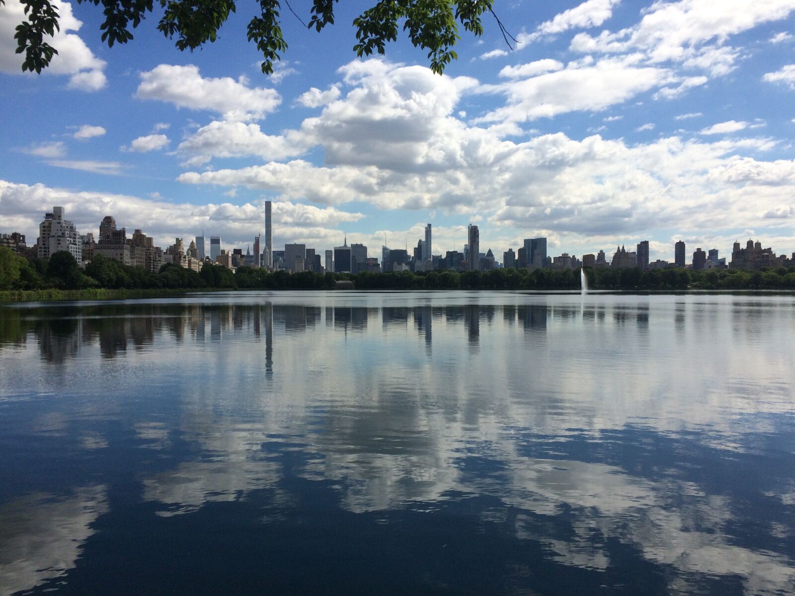 iPhone 5s back camera 4.15mm f/2.2 sample photo. New york, reflection, skyscraper photography