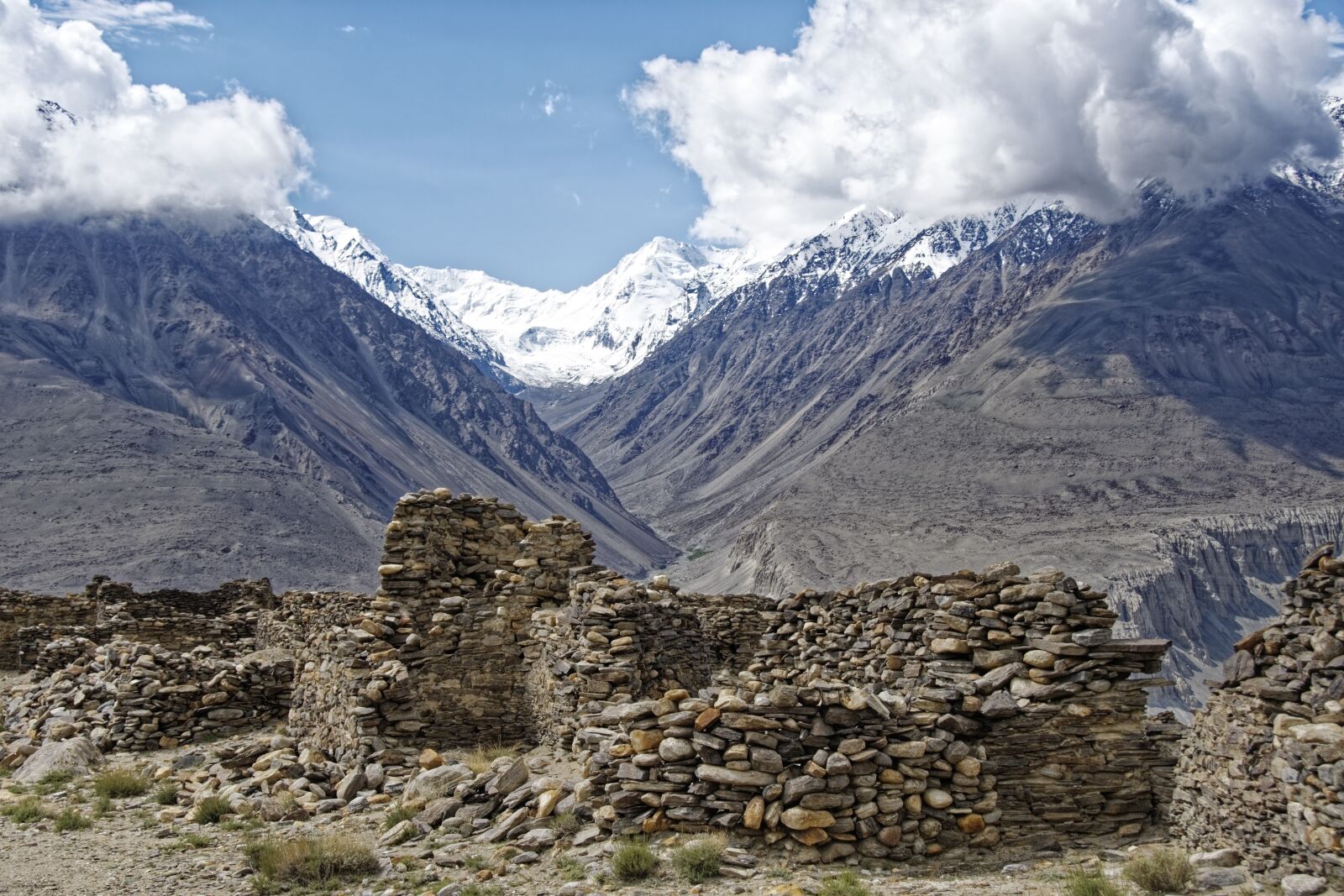 Nikon D500 sample photo. Tajikistan, yamchun fort, fortress photography