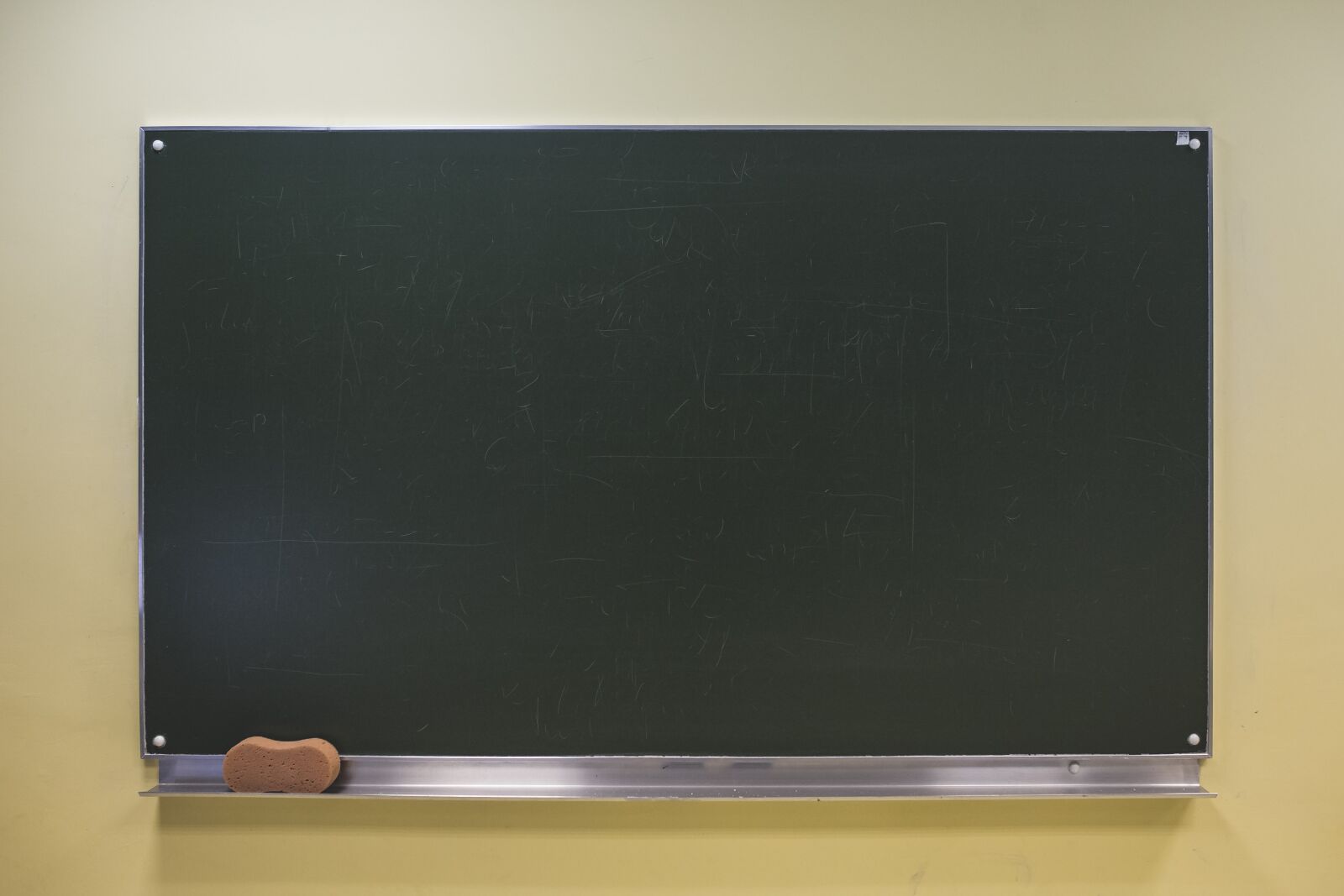 Canon EOS 6D sample photo. Blackboard, chalkboard, school photography