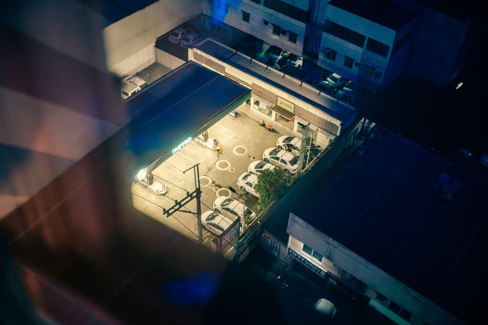 Sony ZV-E10 sample photo. Midnight photography