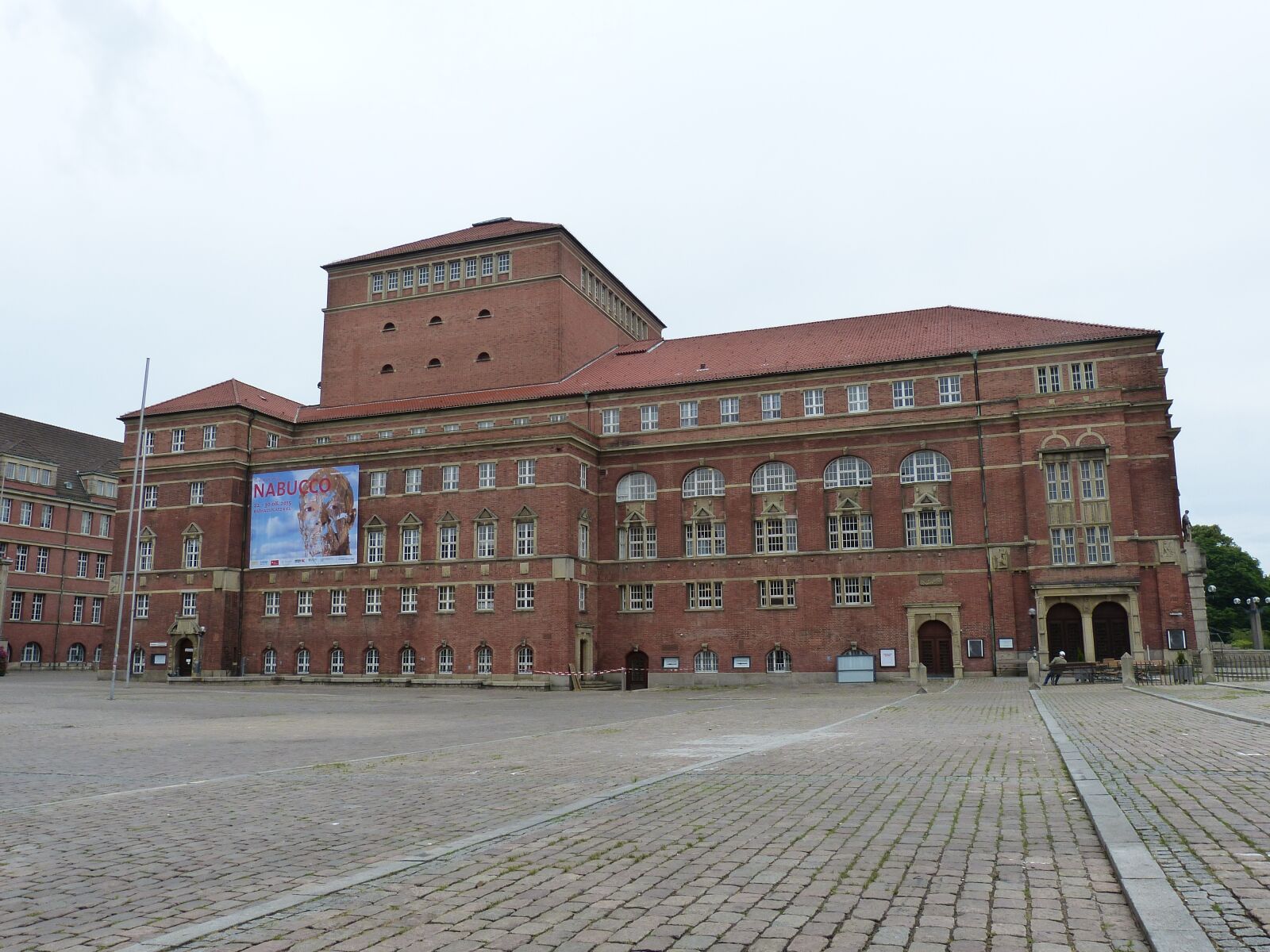 Panasonic Lumix DMC-FZ150 sample photo. Kiel, mecklenburg, opera photography