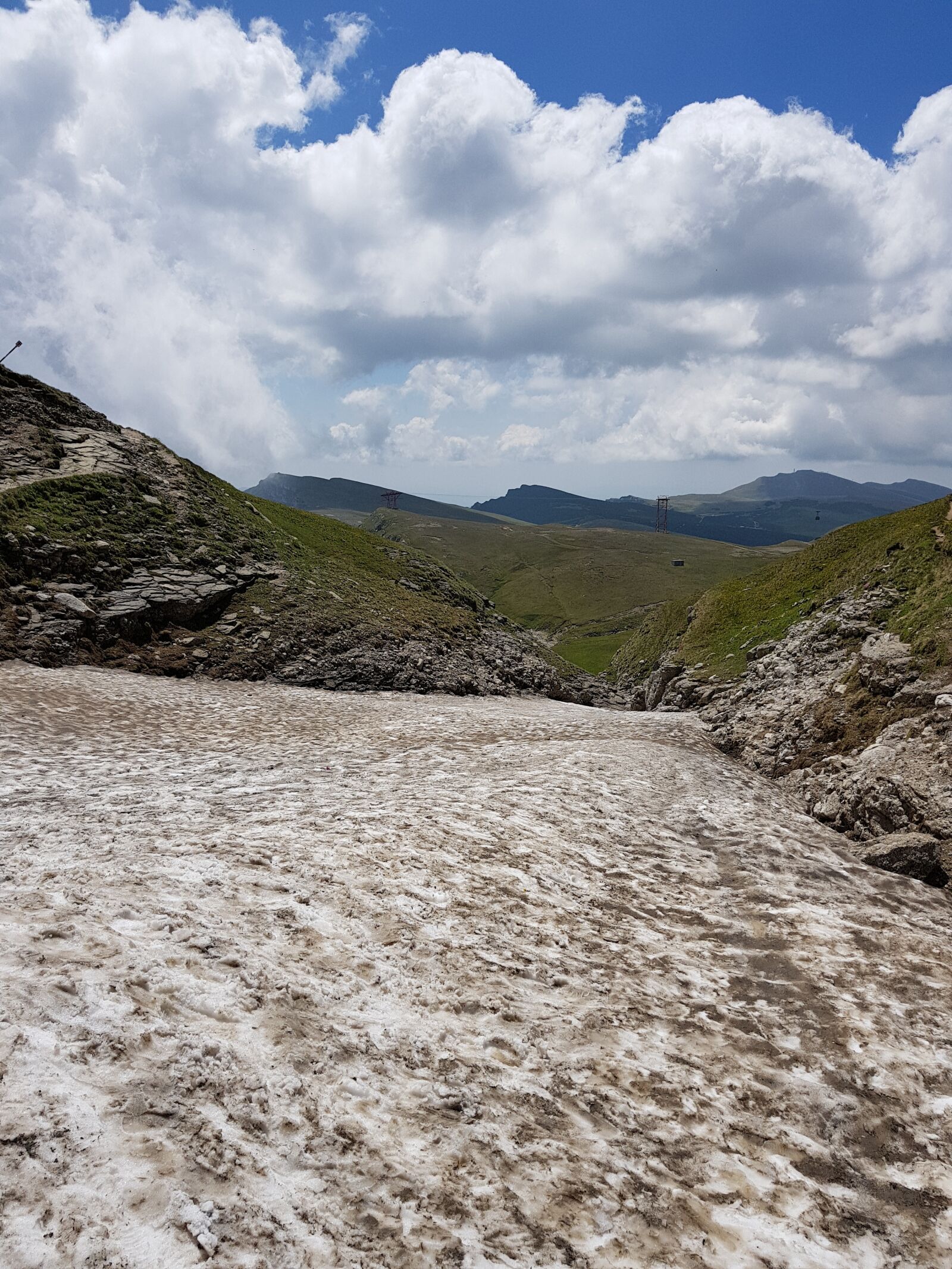 Samsung Galaxy S8+ sample photo. Ice, clouds, mountain photography