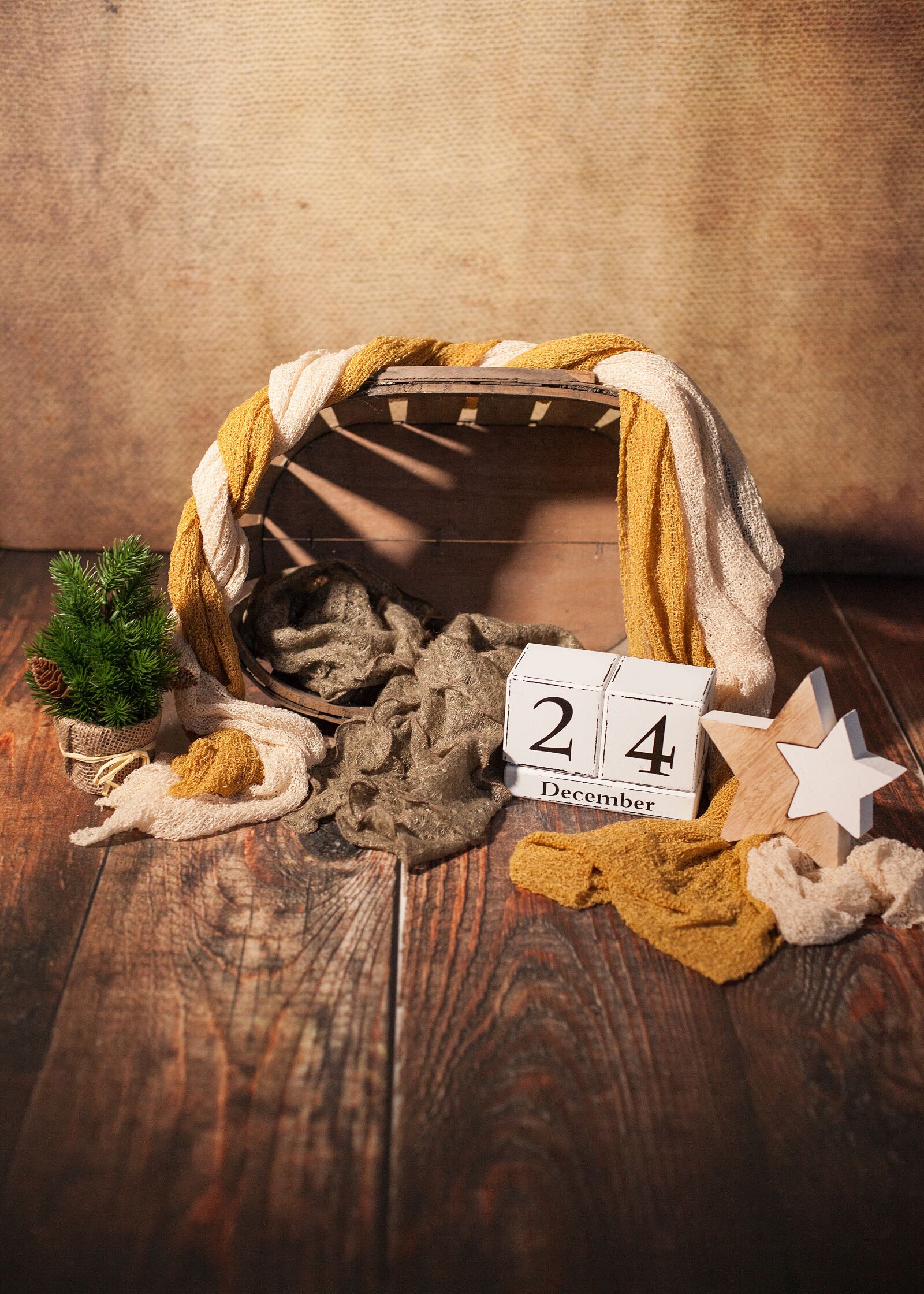 Canon EOS 5D Mark II sample photo. Christmas, christmas eve, 24 photography