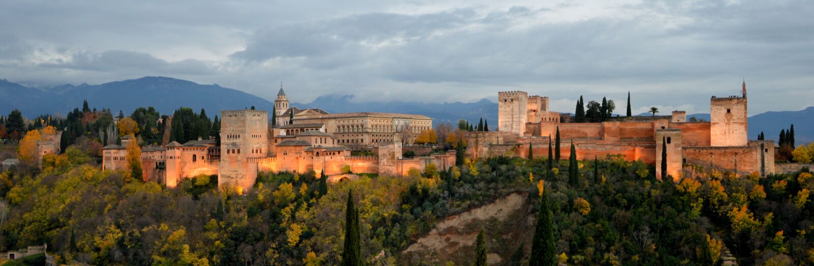 Nikon D3200 sample photo. Landscape, alhambra, autumn photography