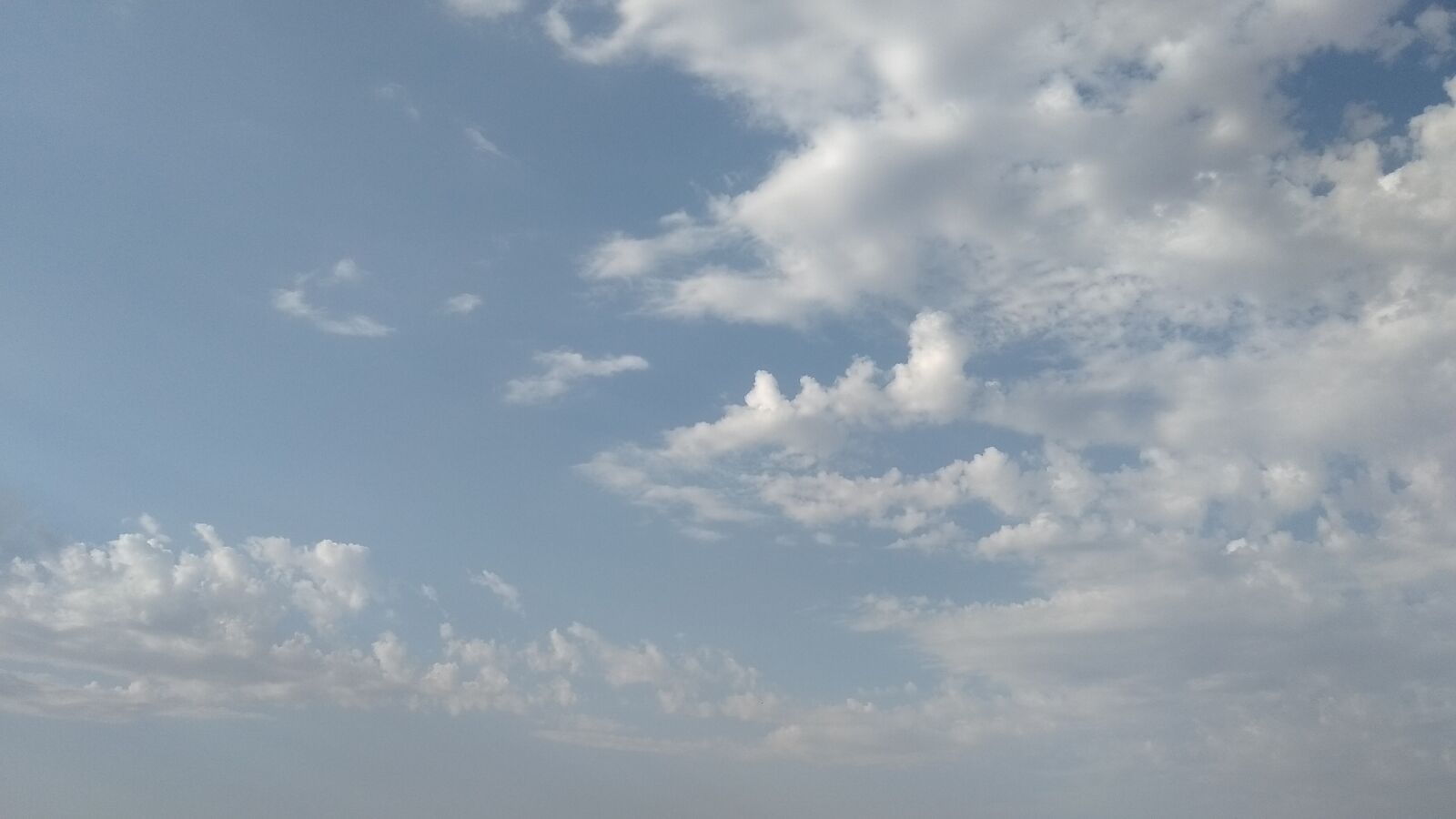 Xiaomi Redmi Note 5A sample photo. Clouds, blue sky, nature photography