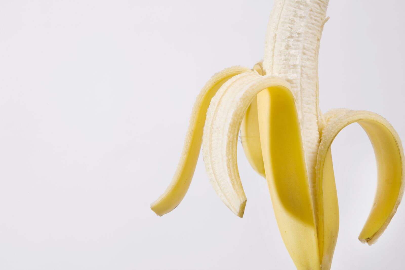 Canon EOS-1Ds Mark III sample photo. Banana, diet, eat photography