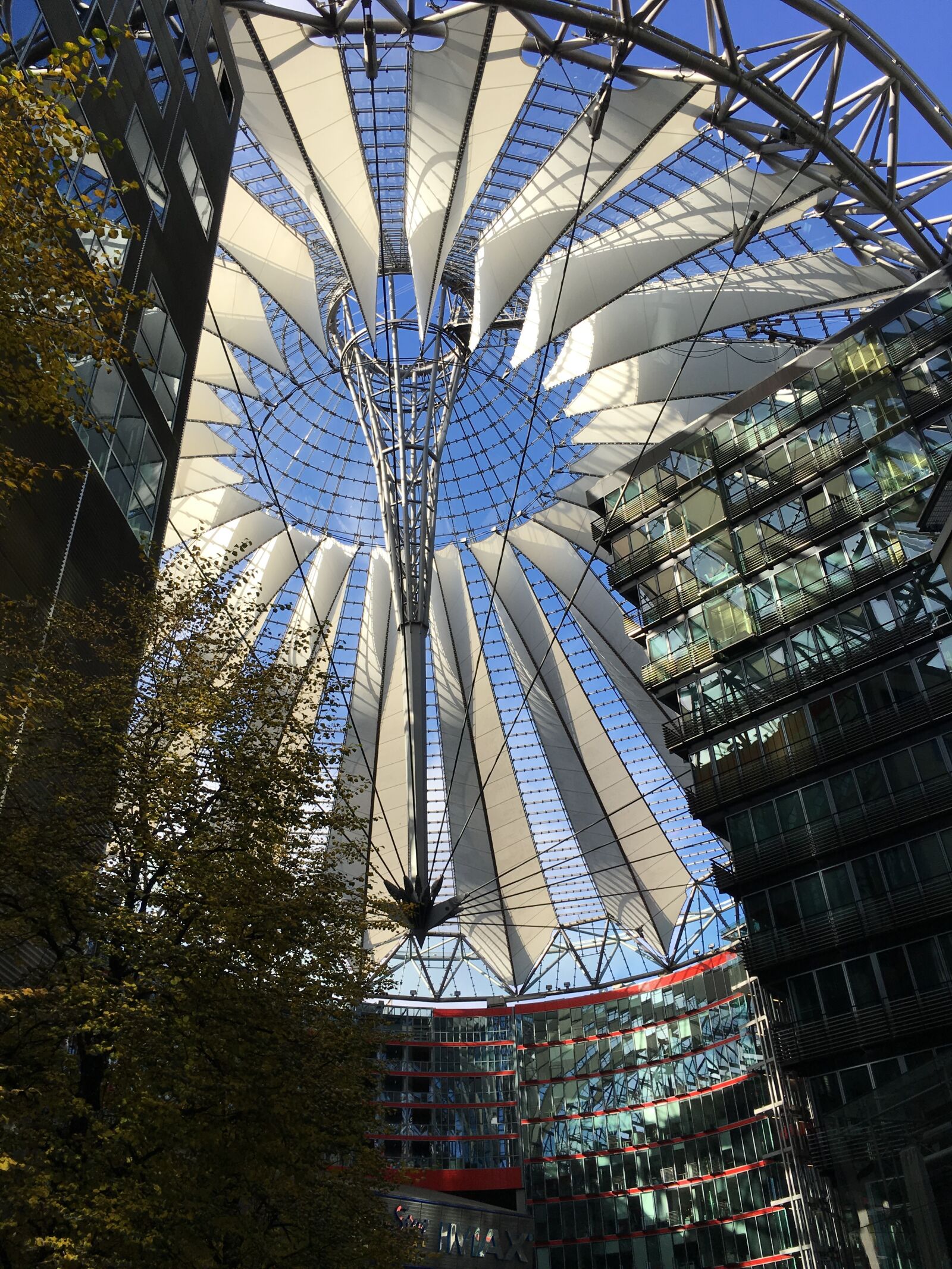 Apple iPhone 6s sample photo. Arhitecture, city, modern photography