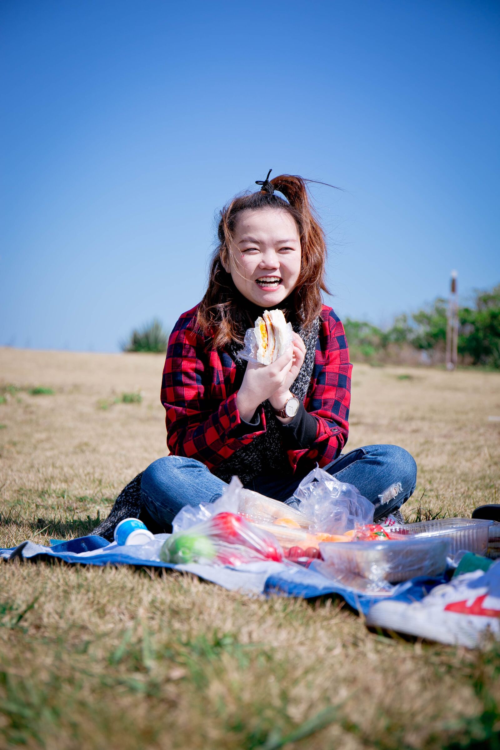Canon EF 24-70mm F4L IS USM sample photo. Character, travel, party photography