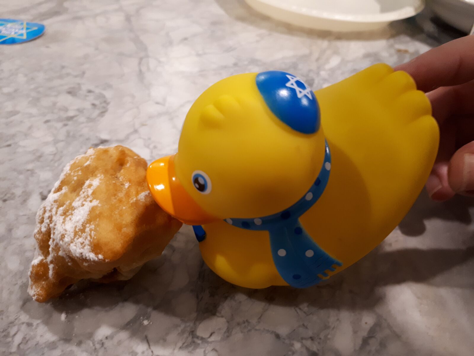 Samsung Galaxy A5(2017) sample photo. Rubber duck, chanukah, doughnut photography