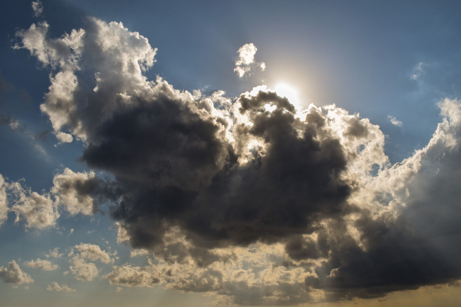 Nikon D3300 sample photo. Sky, clouds, sunlight photography