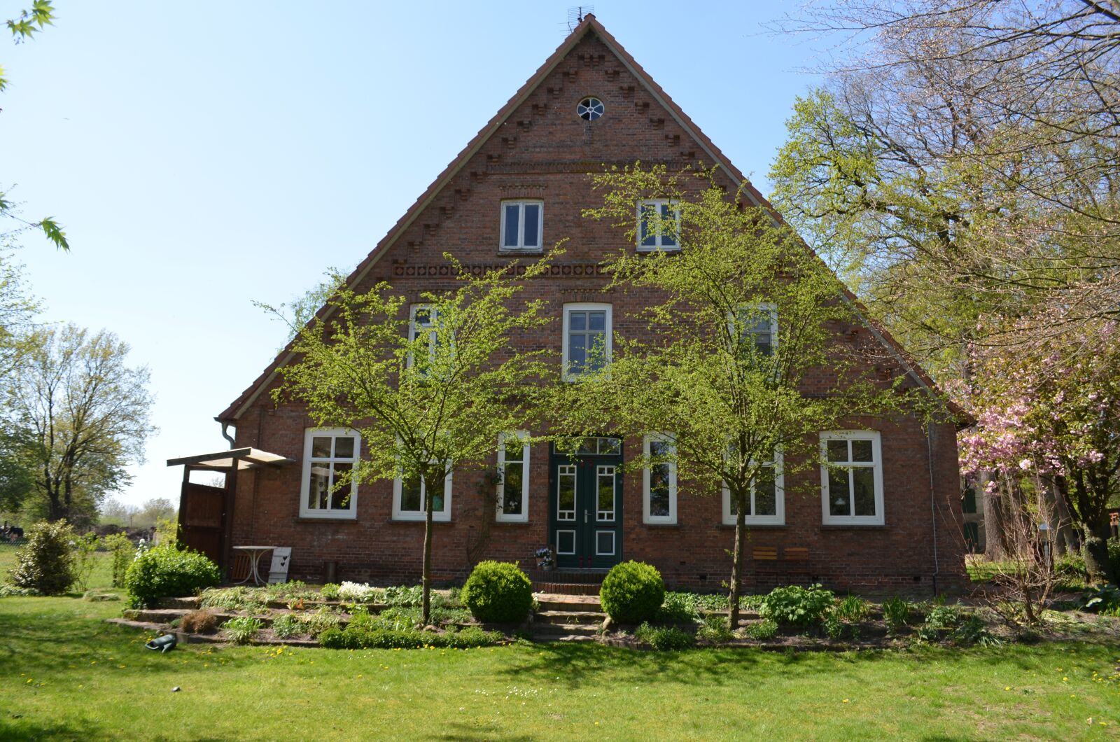 Nikon D5100 sample photo. Farmhouse, idyll, landscape photography
