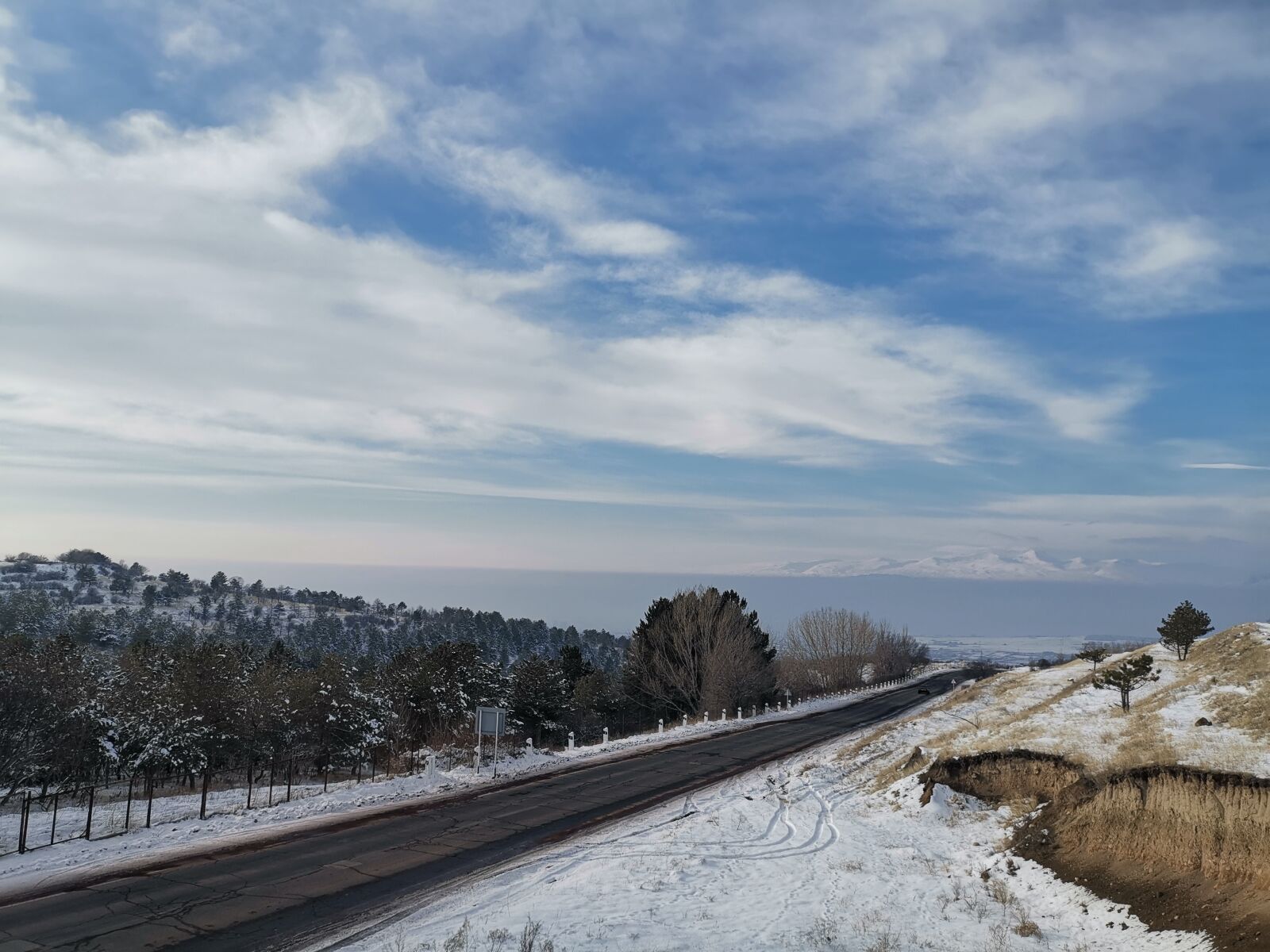 HUAWEI HMA-L29 sample photo. Mountains, armenia, winter photography