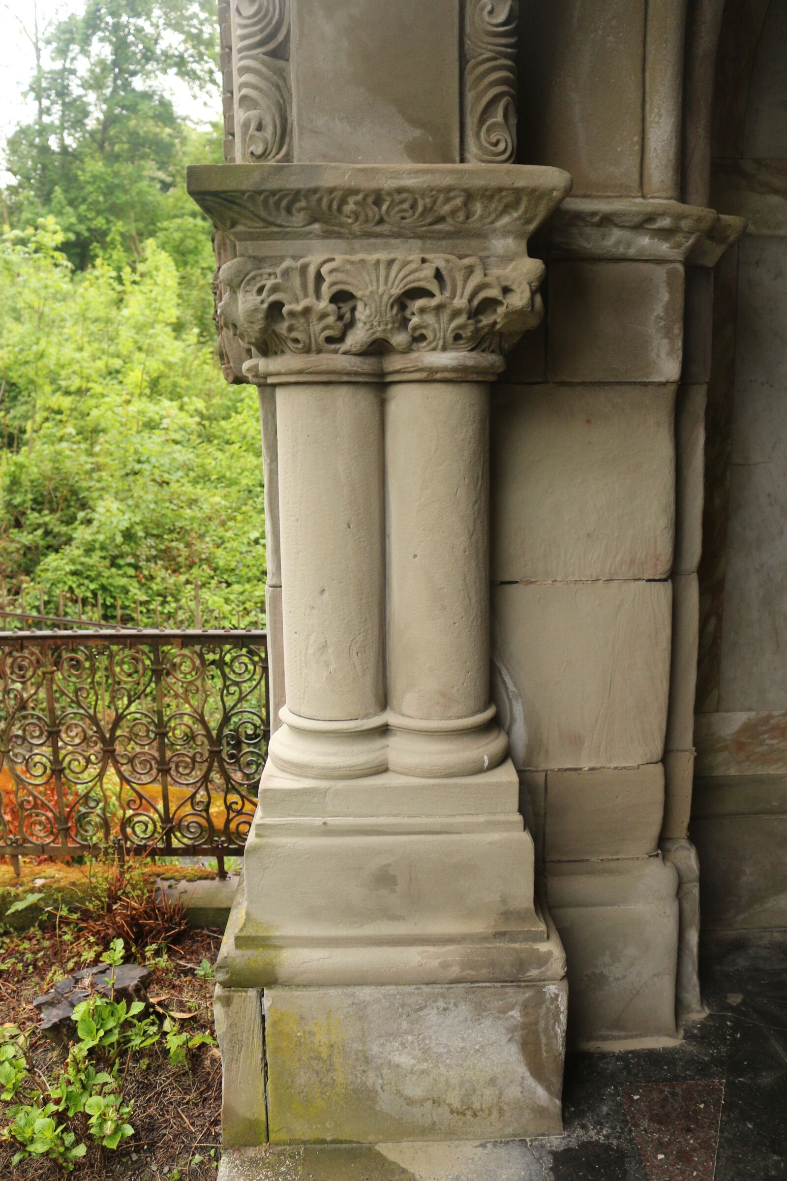Canon EOS 100D (EOS Rebel SL1 / EOS Kiss X7) sample photo. Mausoleum, mosel, traben-trabach photography