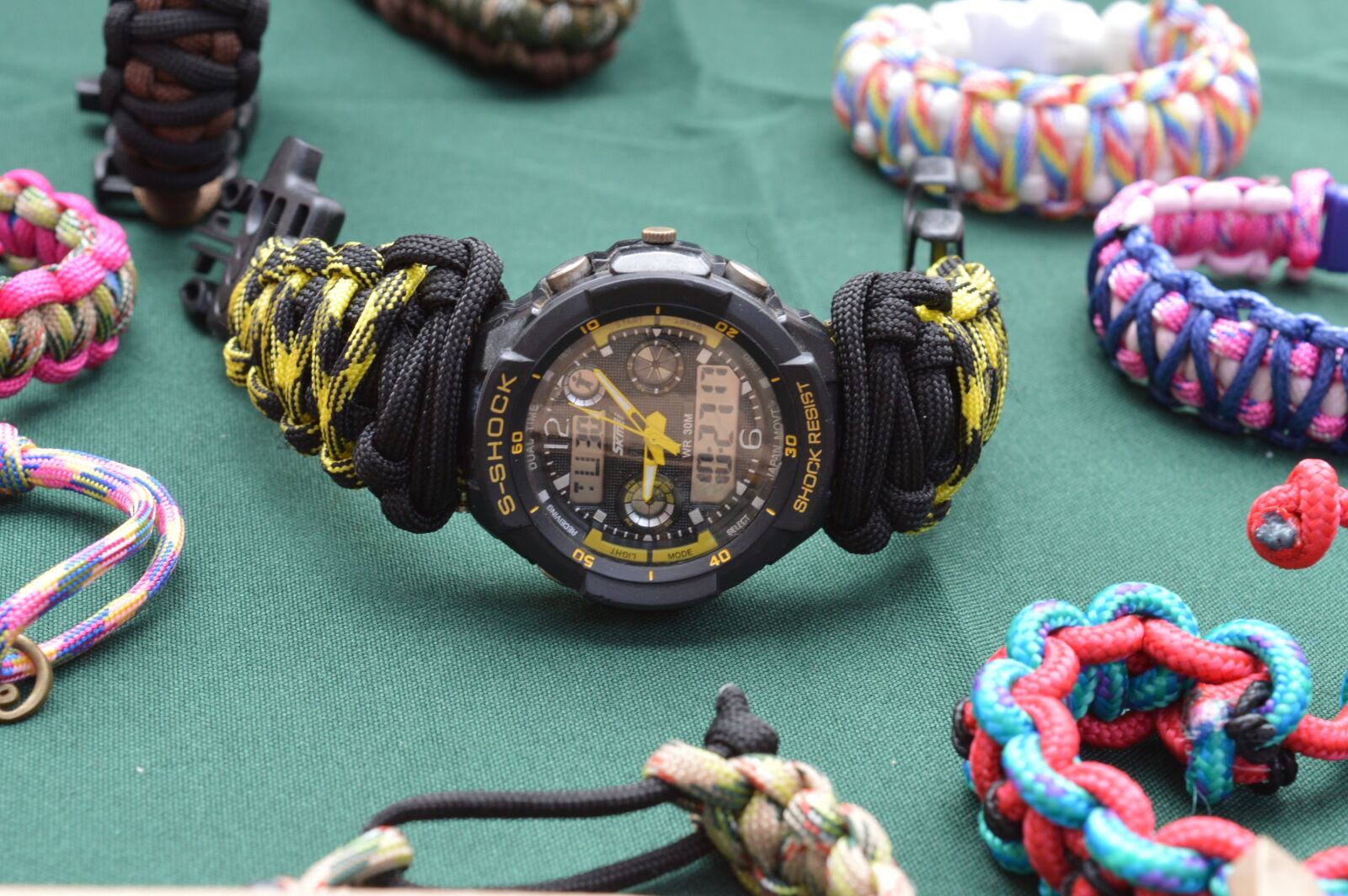 Nikon D3200 sample photo. Clock, crafts, time photography