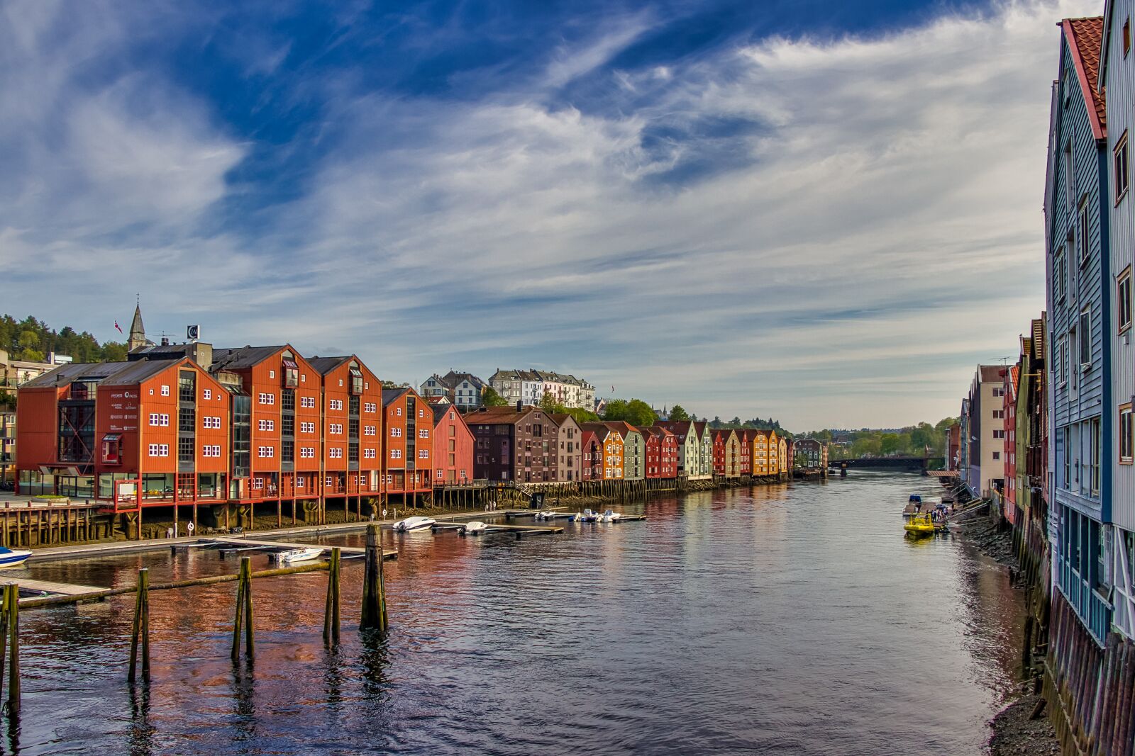 Canon EOS 80D sample photo. Norway, city, landscape photography
