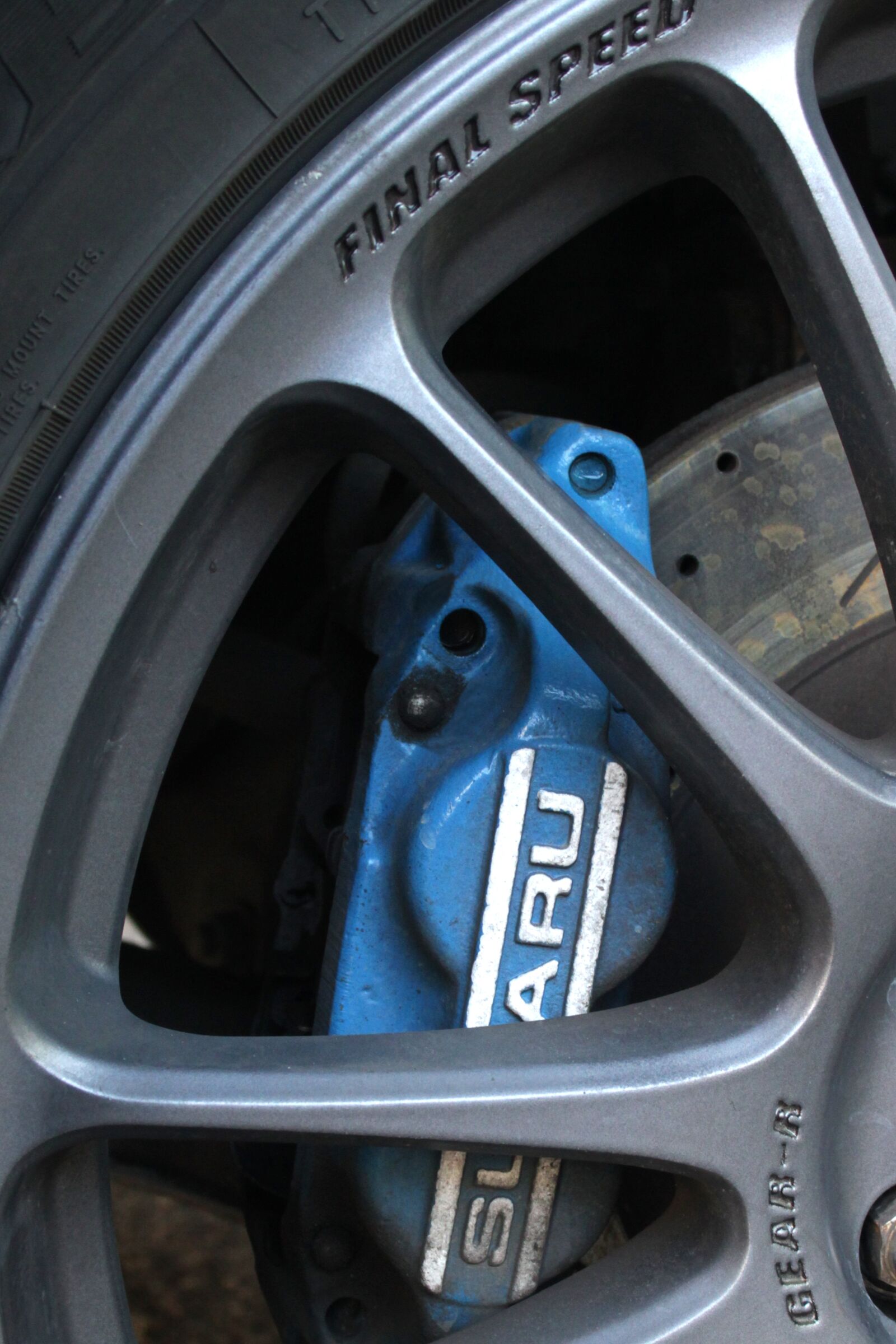Canon EOS 550D (EOS Rebel T2i / EOS Kiss X4) sample photo. Subaru, caliper, brake photography
