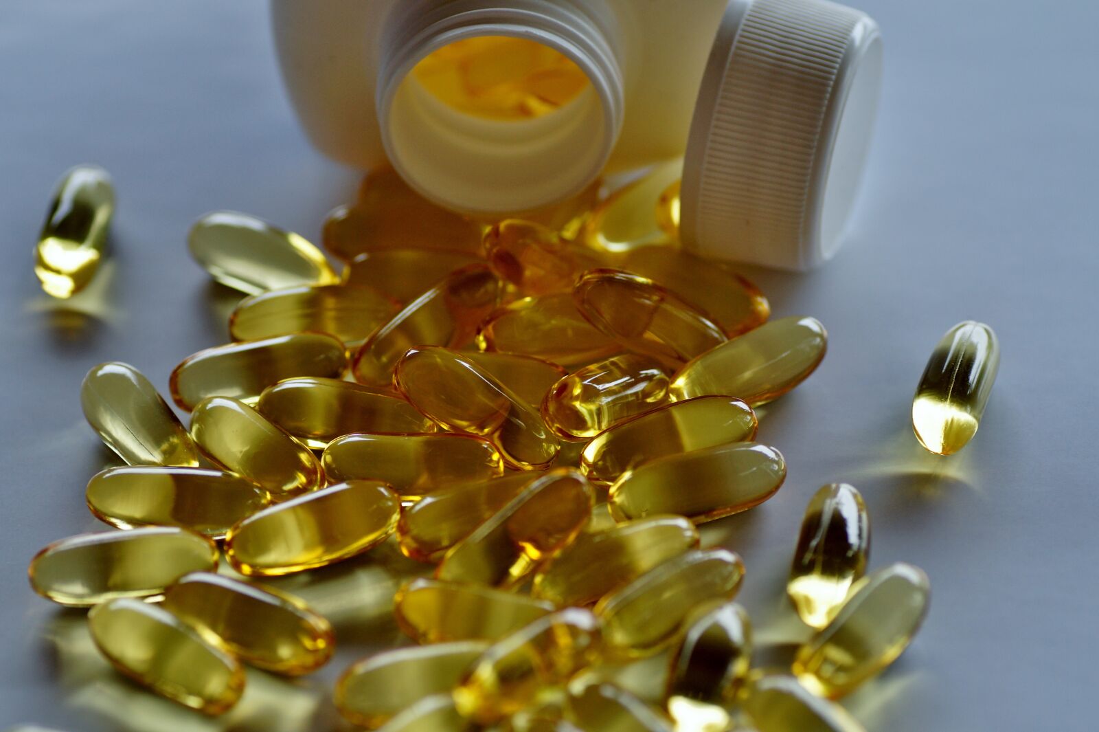 Sony SLT-A58 sample photo. Drugs, tablets, gel photography