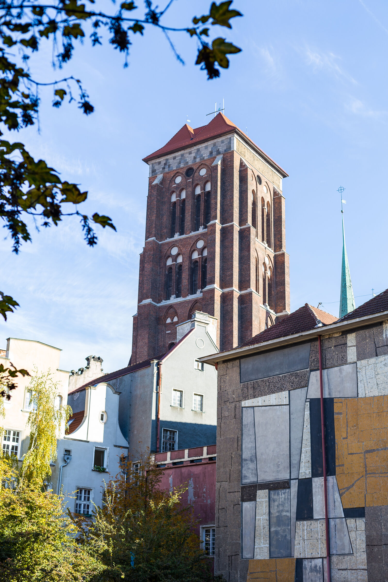 Canon EOS 6D + Canon EF 50mm F1.4 USM sample photo. Architecture, autumn, blue, building photography
