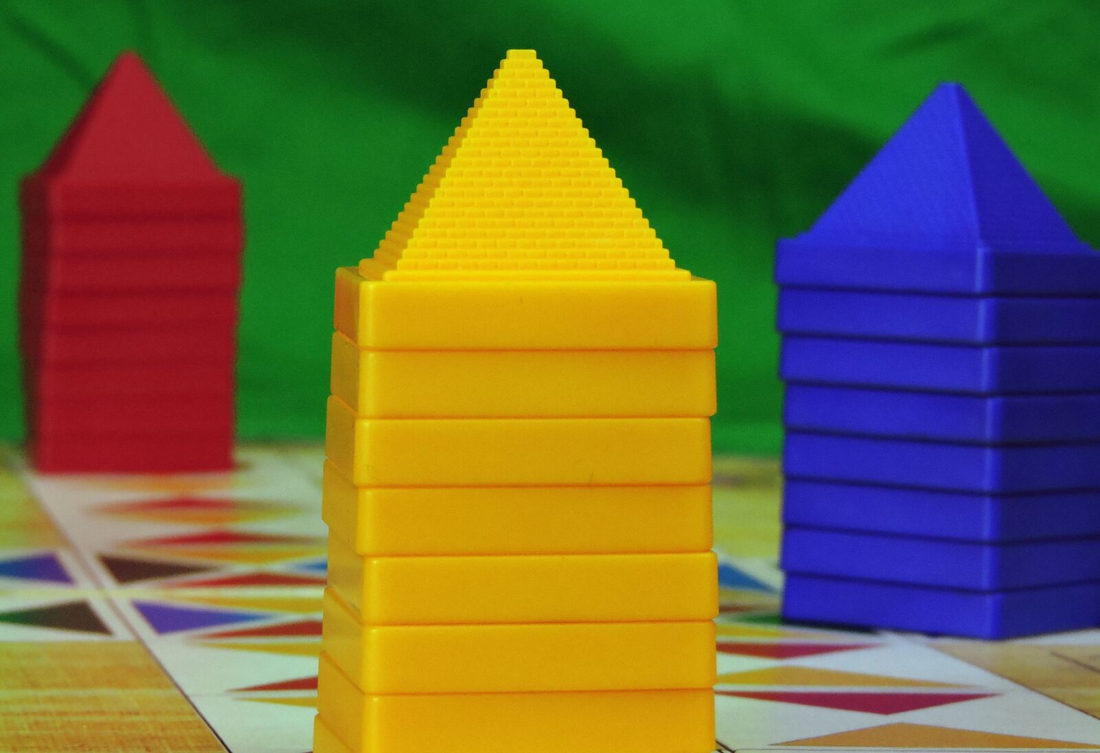 Nikon Coolpix P600 sample photo. Game, pyramids, play photography