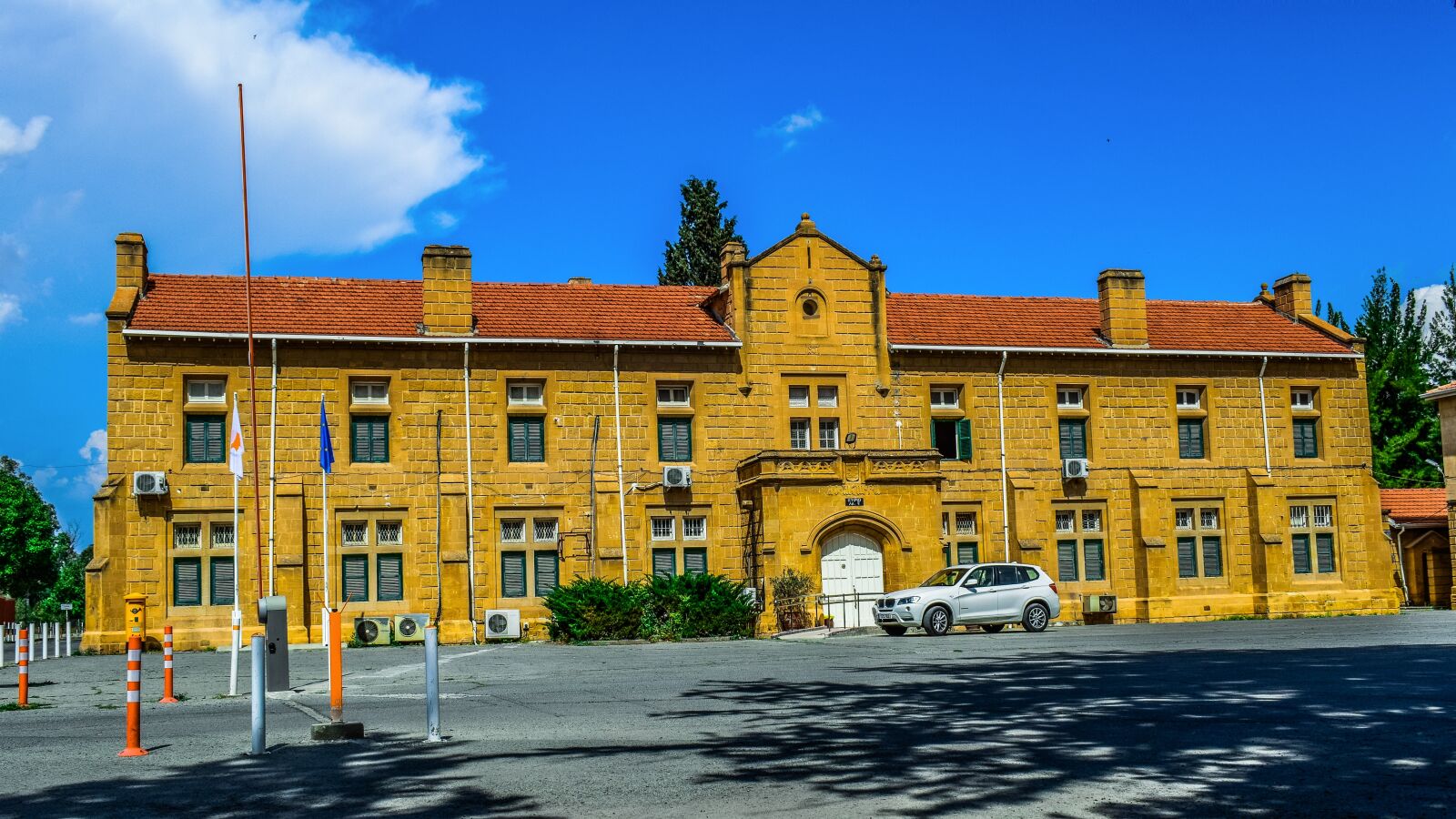 Nikon D3300 sample photo. Architecture, building, colonial style photography