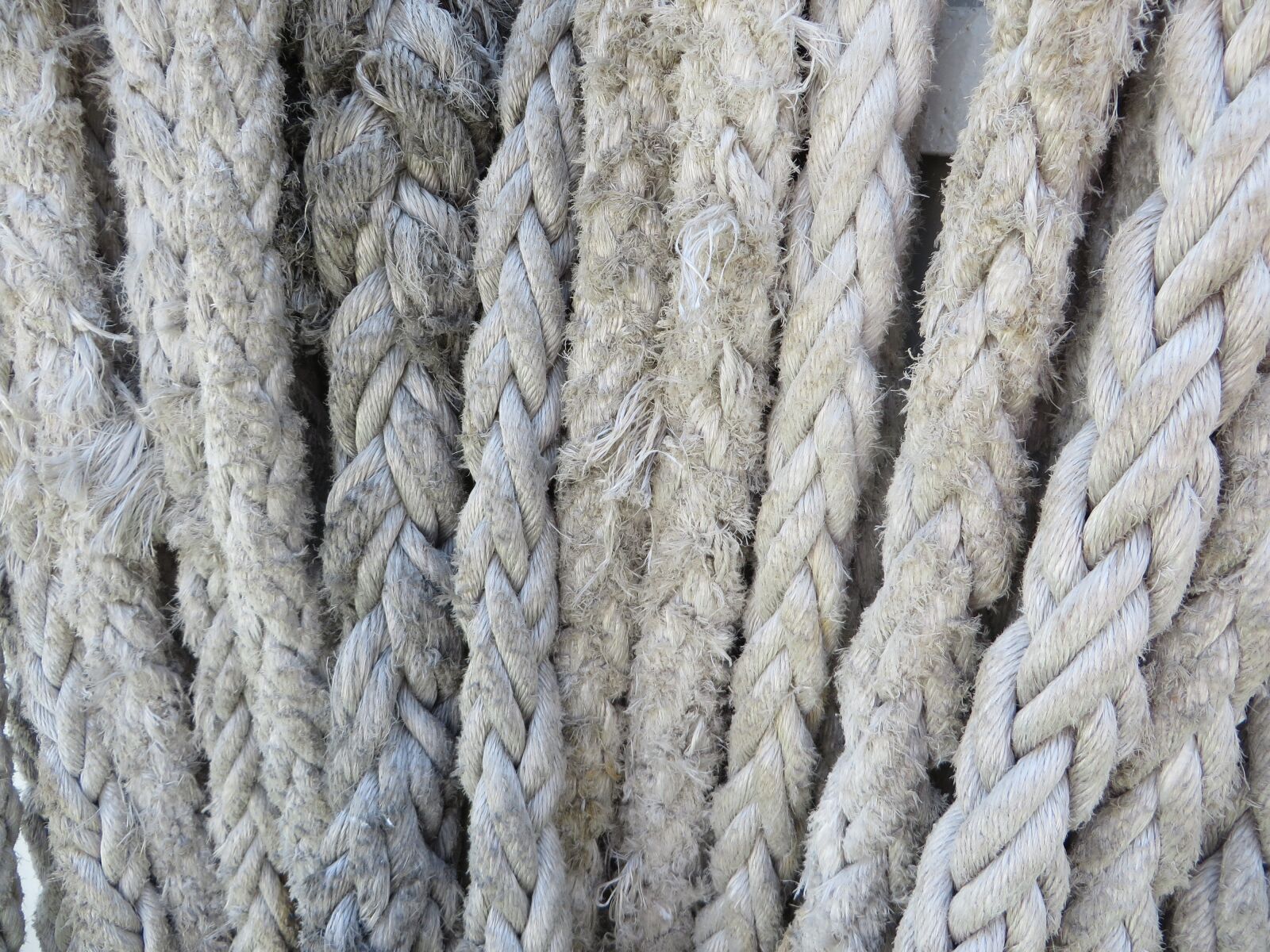 Canon PowerShot SX270 HS sample photo. Ship, rope, holidays photography
