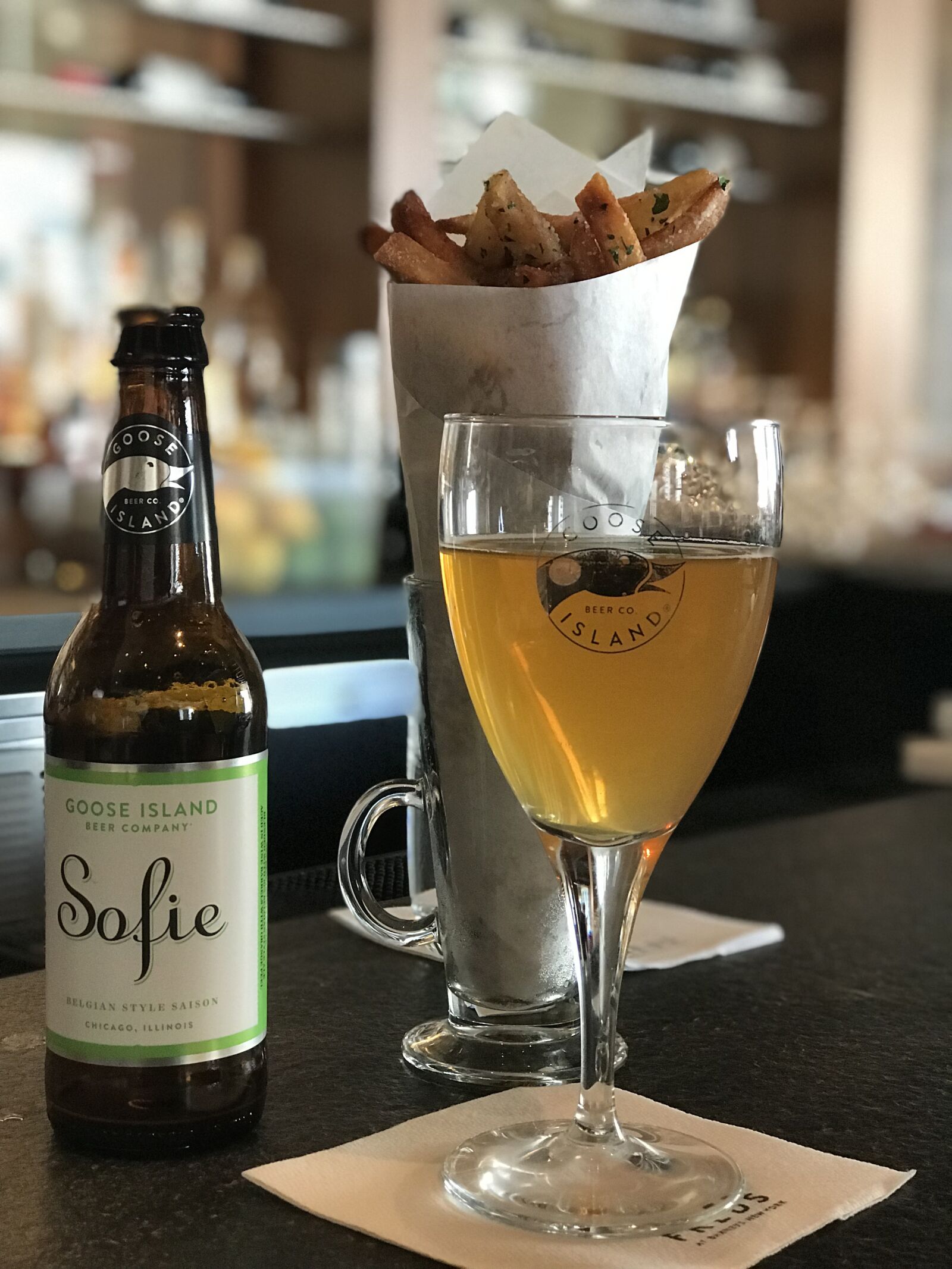 Apple iPhone 7 Plus sample photo. Sofie, restaurant, fries photography