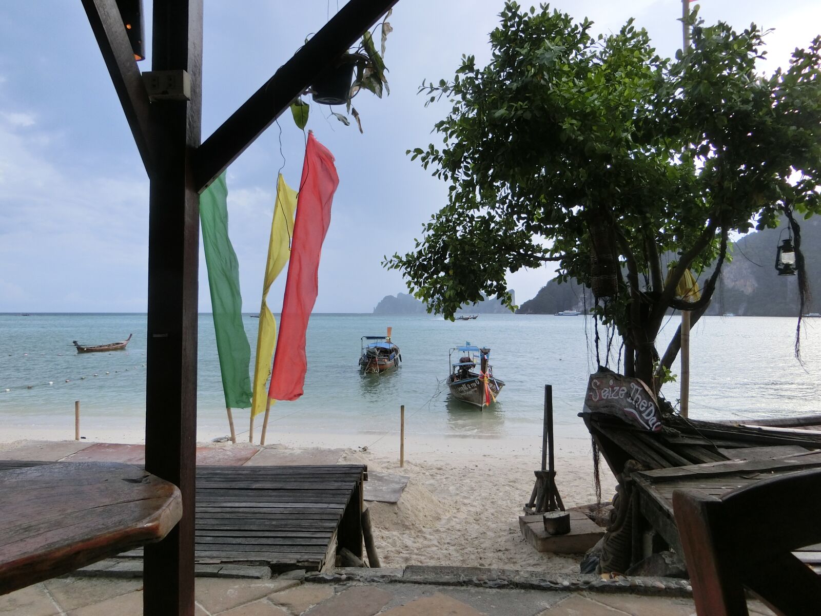 CASIO EX-ZR850 sample photo. Phi-phi island, beach, longboat photography