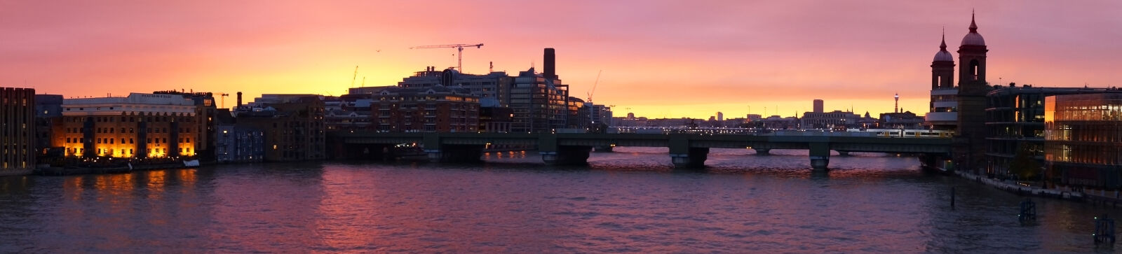 Sony SLT-A37 sample photo. London, panorama, river, sunset photography