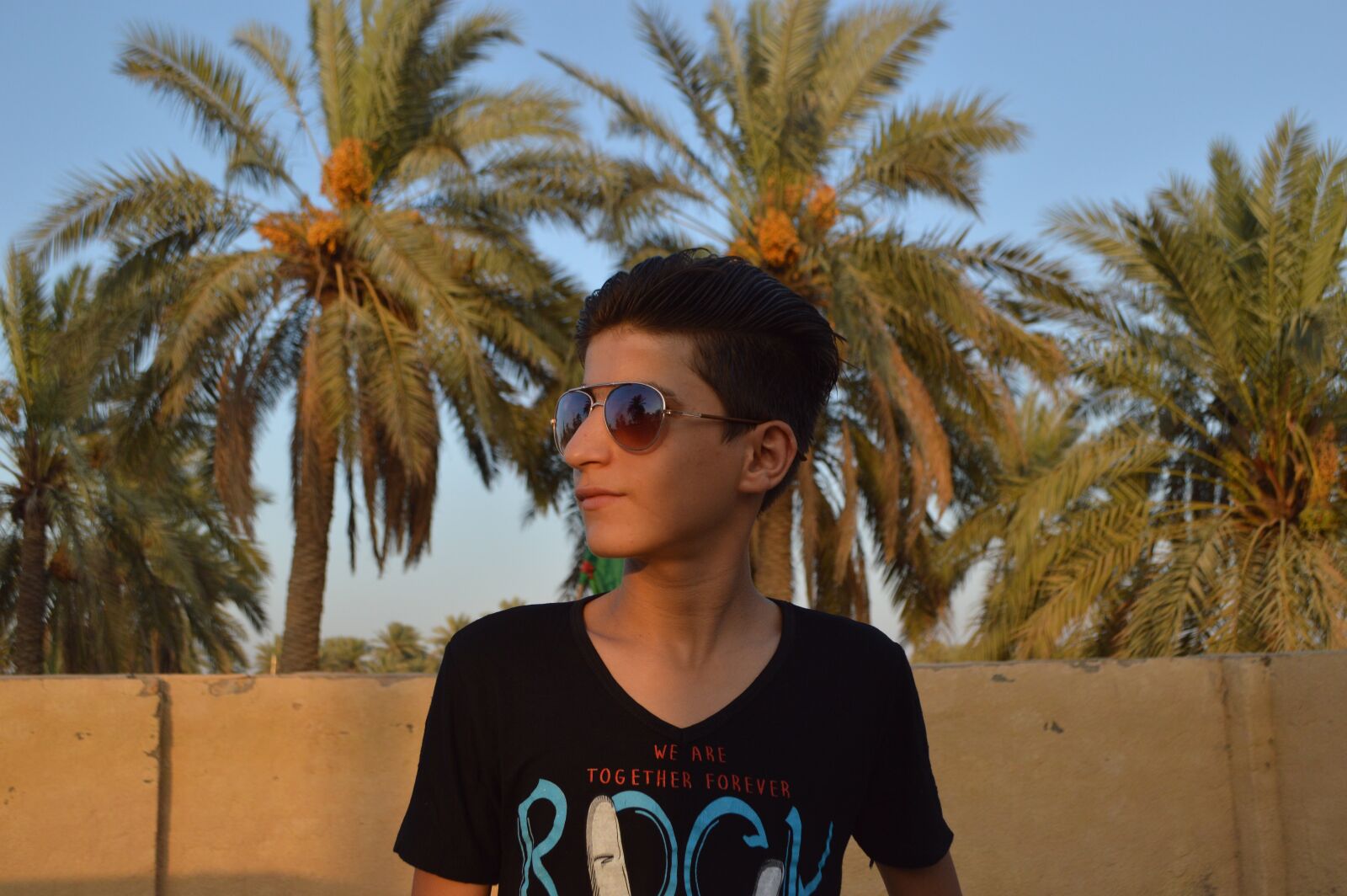 Nikon D3200 sample photo. Young man, stylish, fashion photography