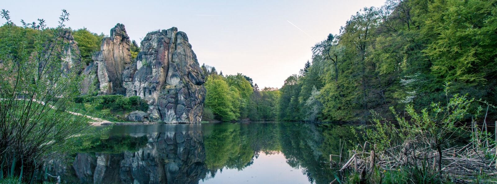 Canon EOS 70D sample photo. Externsteine, lake, mirroring photography