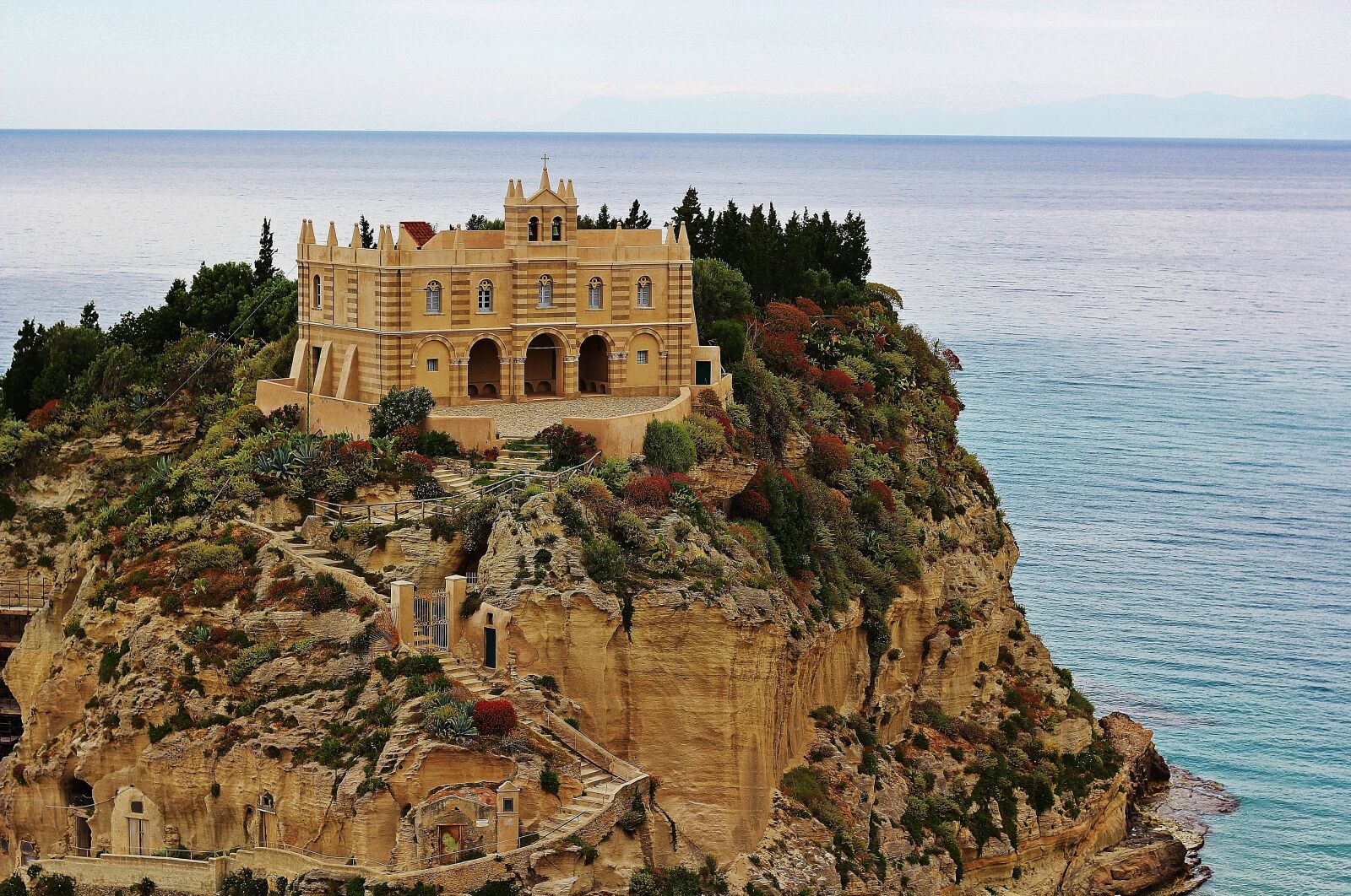 Canon EOS 60D + Canon EF 50mm F1.8 II sample photo. Pizzo, tropea, calabria photography
