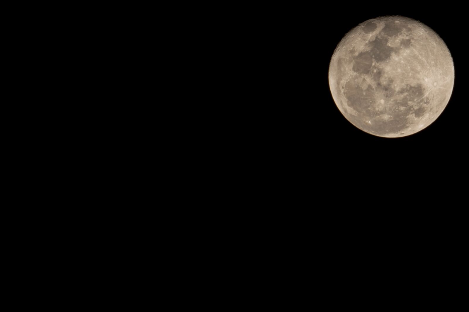 Nikon D4 sample photo. Moon, night, astrology photography