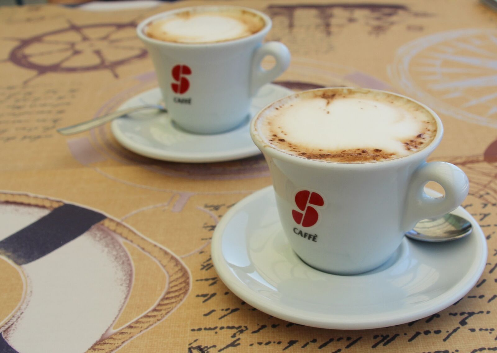 Canon EOS 600D (Rebel EOS T3i / EOS Kiss X5) sample photo. Coffee, cup, coffee cup photography