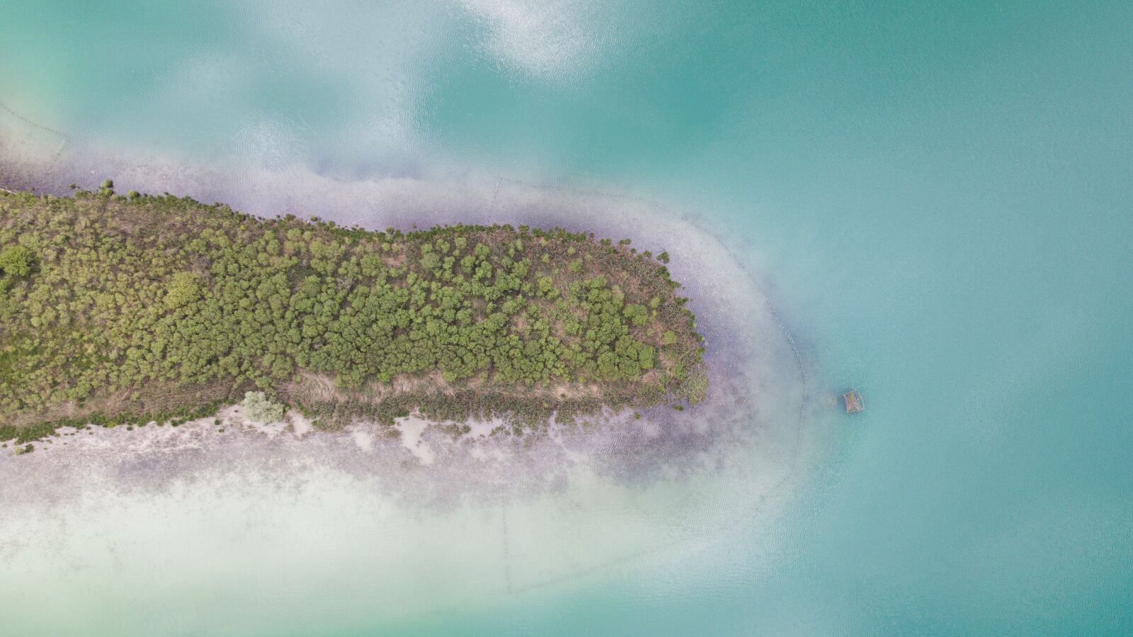 DJI FC220 sample photo. Aiguebelette, colors, drone photography